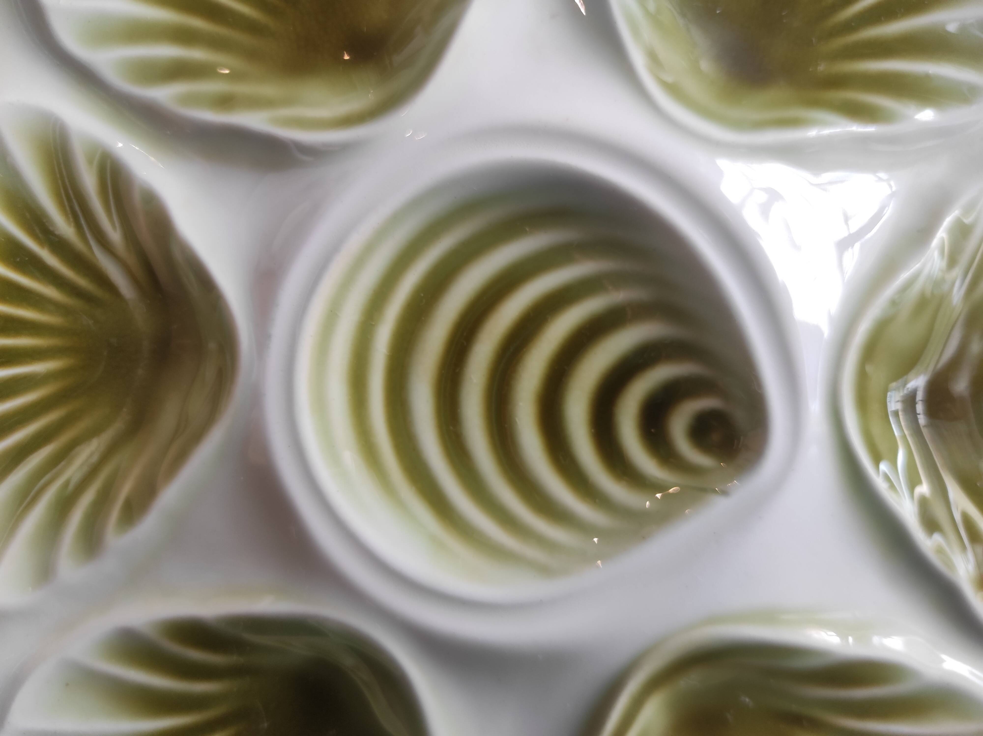 Vintage French oyster plate from Moulin des Loups