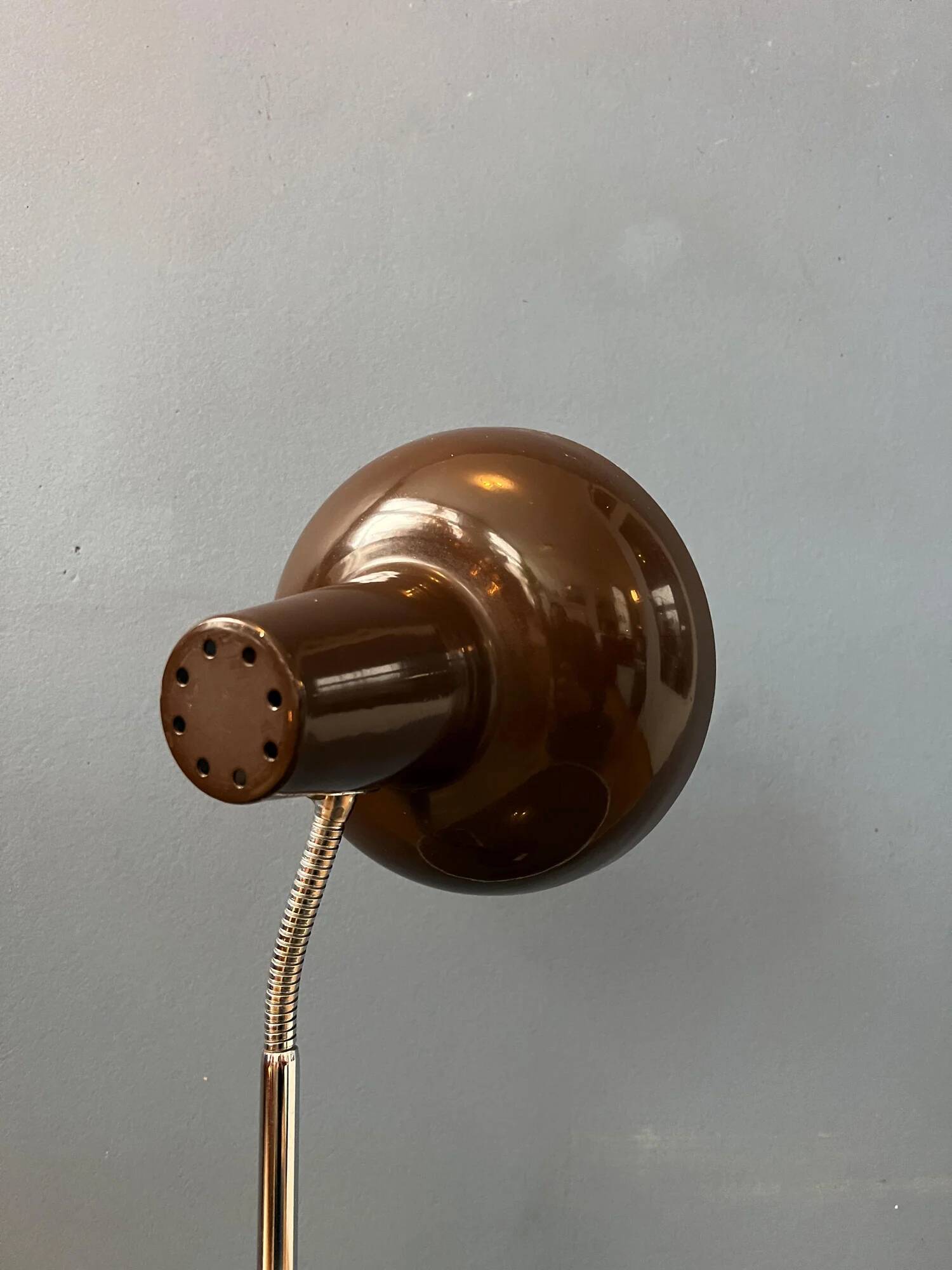 Metal vintage brown table lamp