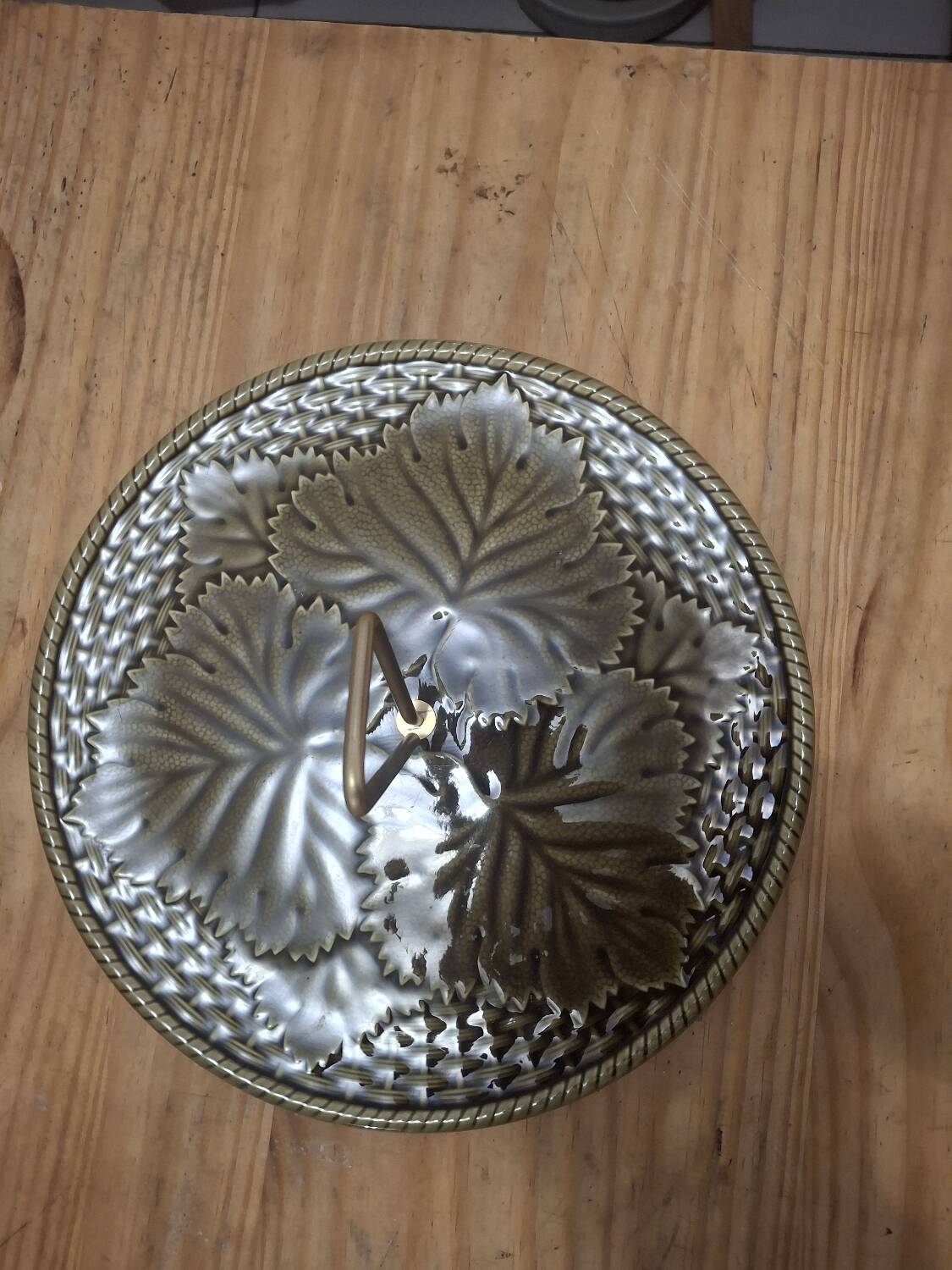 Plateau Gien vintage décor feuilles – faïence française avec poignée