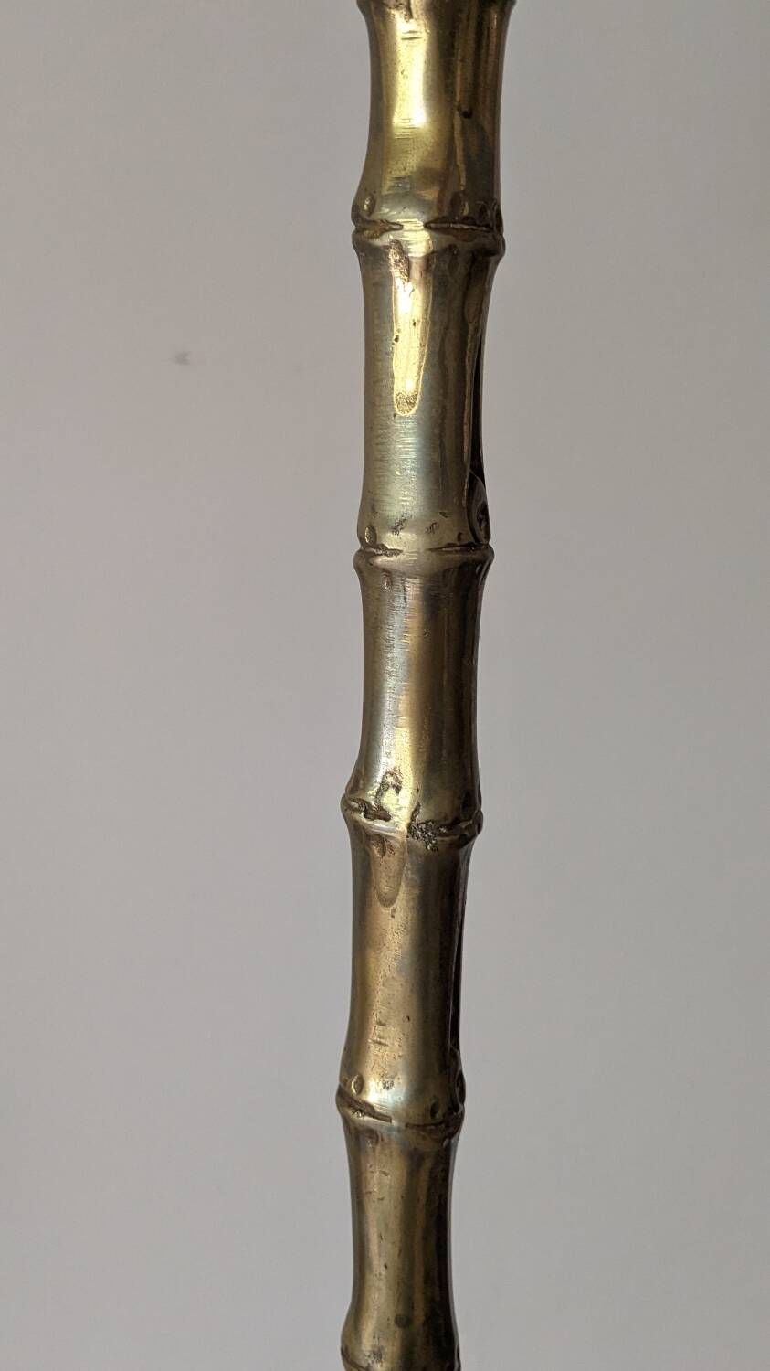 Gilded bronze floor lamp in the Maison Bagués style in France