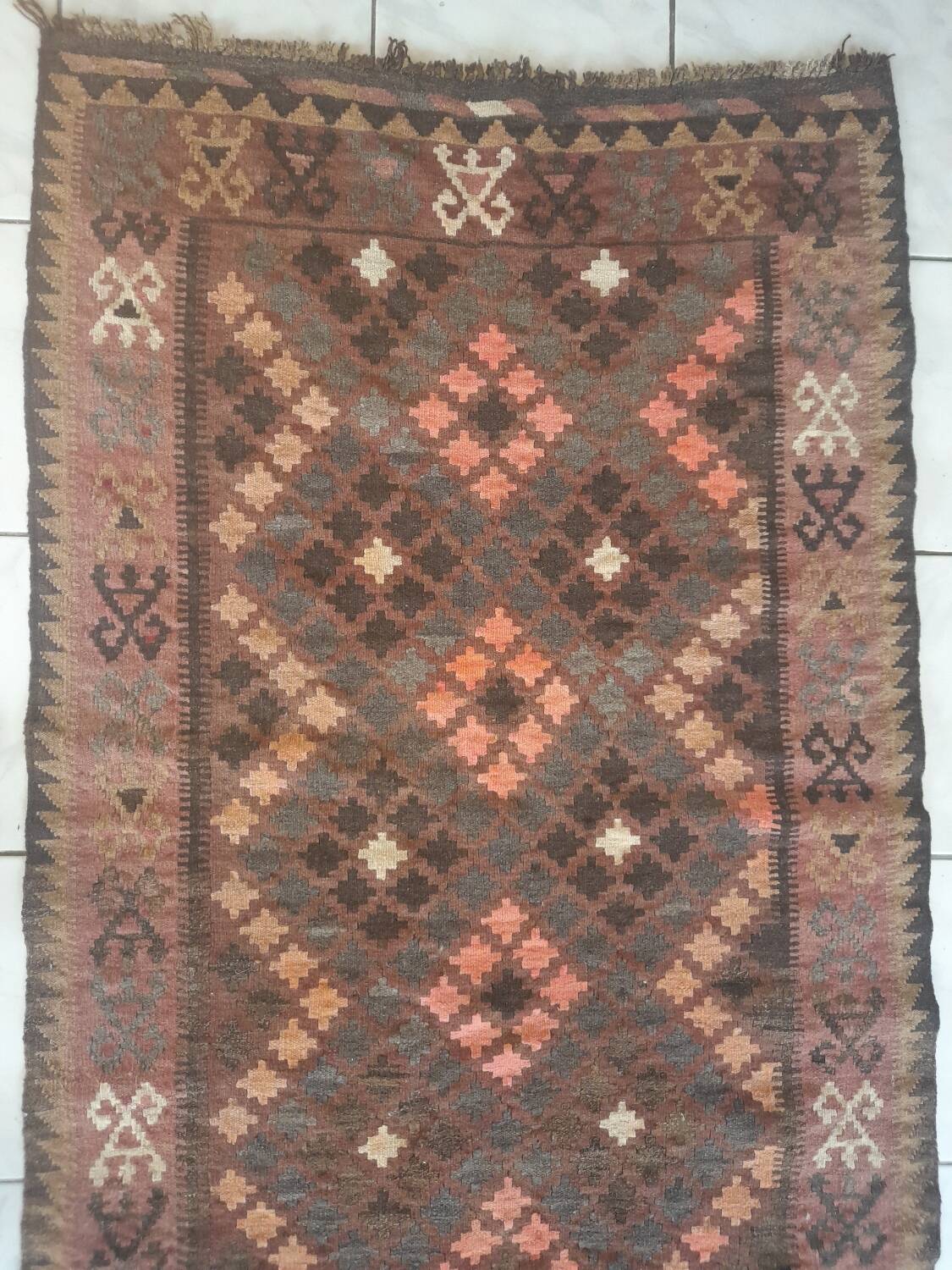 Vintage Anatolian kilim rug 170x96 cm made of natural wools.