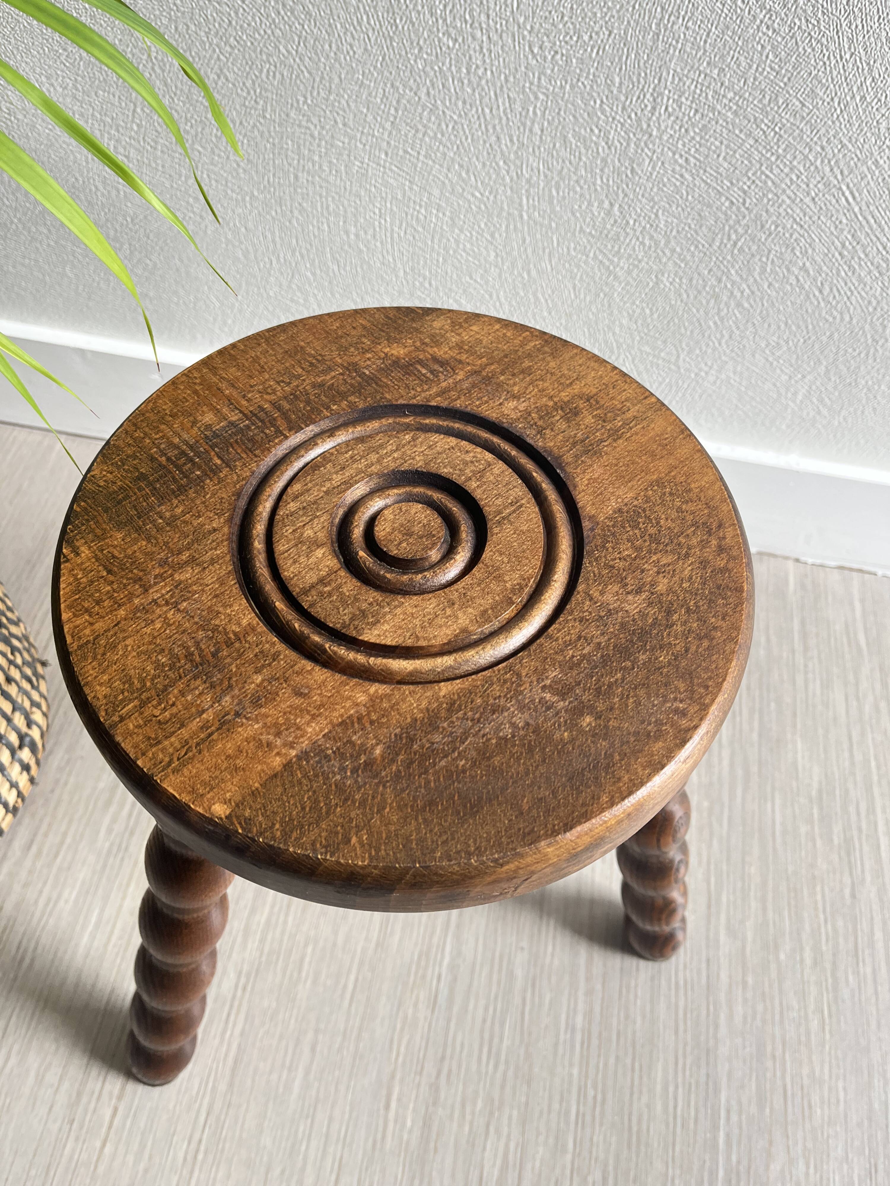 Tabouret tripode bois