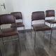 Lot de 4 chaises fauteuil en skaï marron année 1970