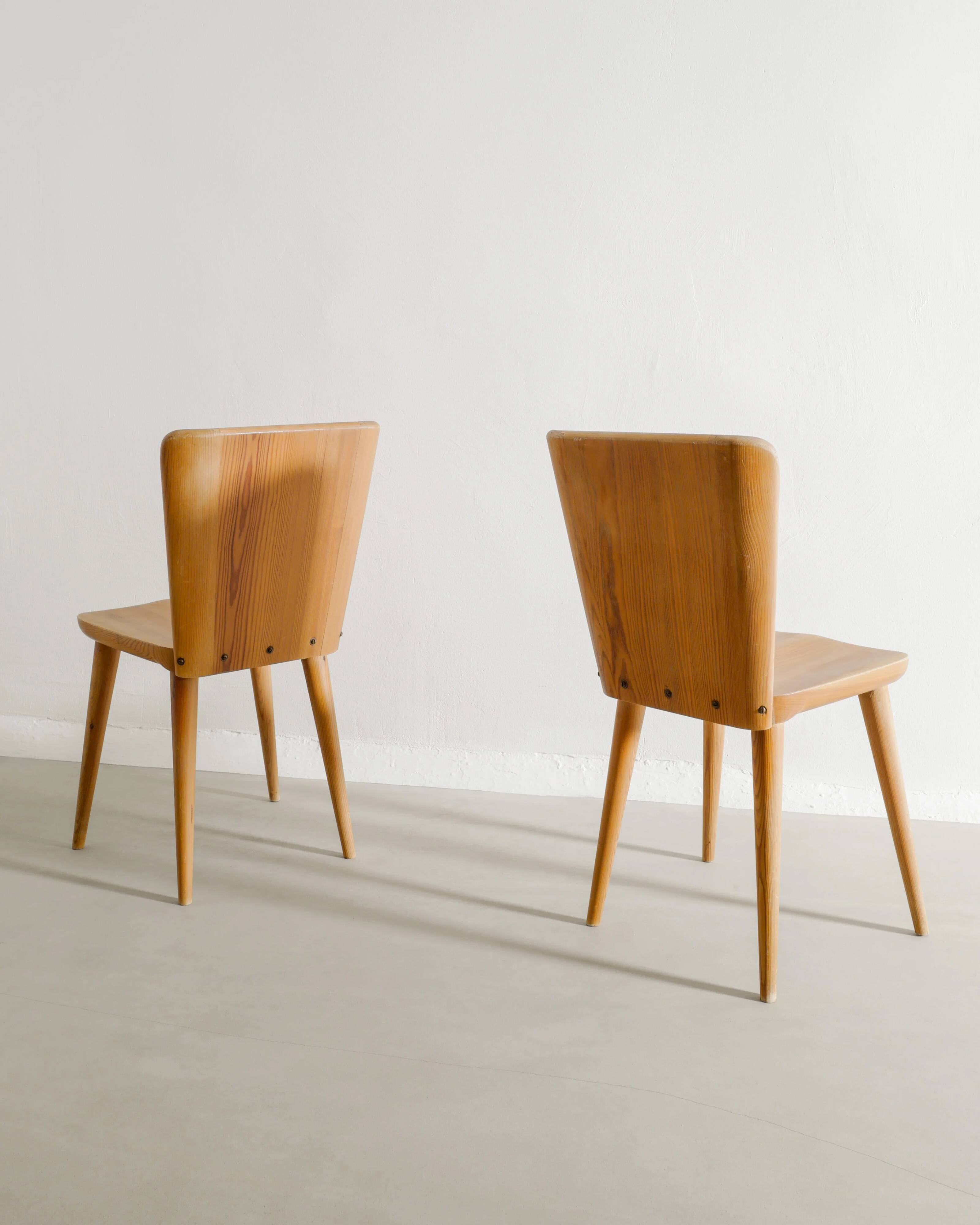 Pair of Swedish Wooden Dining Office Chairs by Göran Malmvall, 1940s