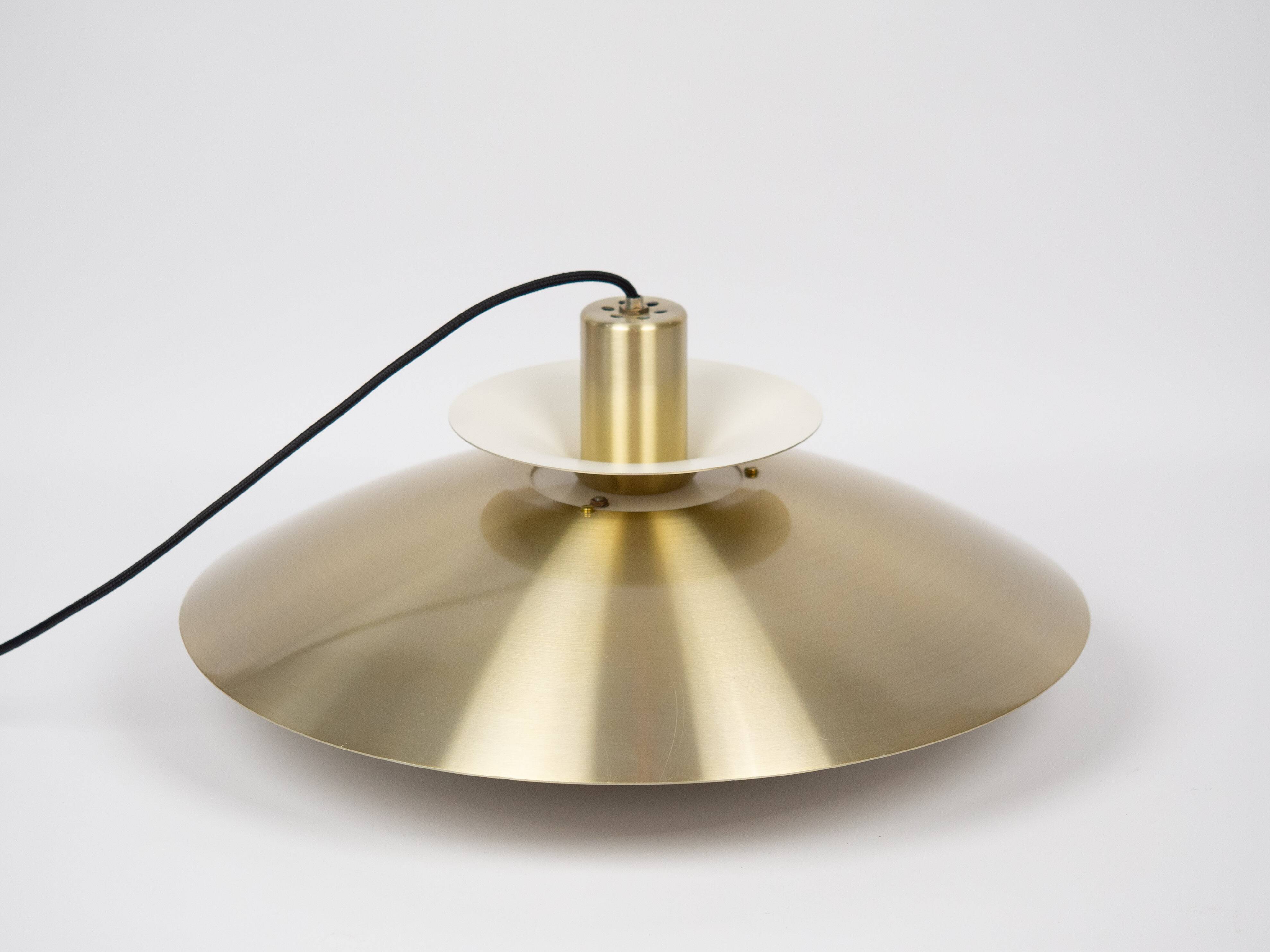 Suspension vintage danoise Jeka par Kurt Wiborg, années 1980