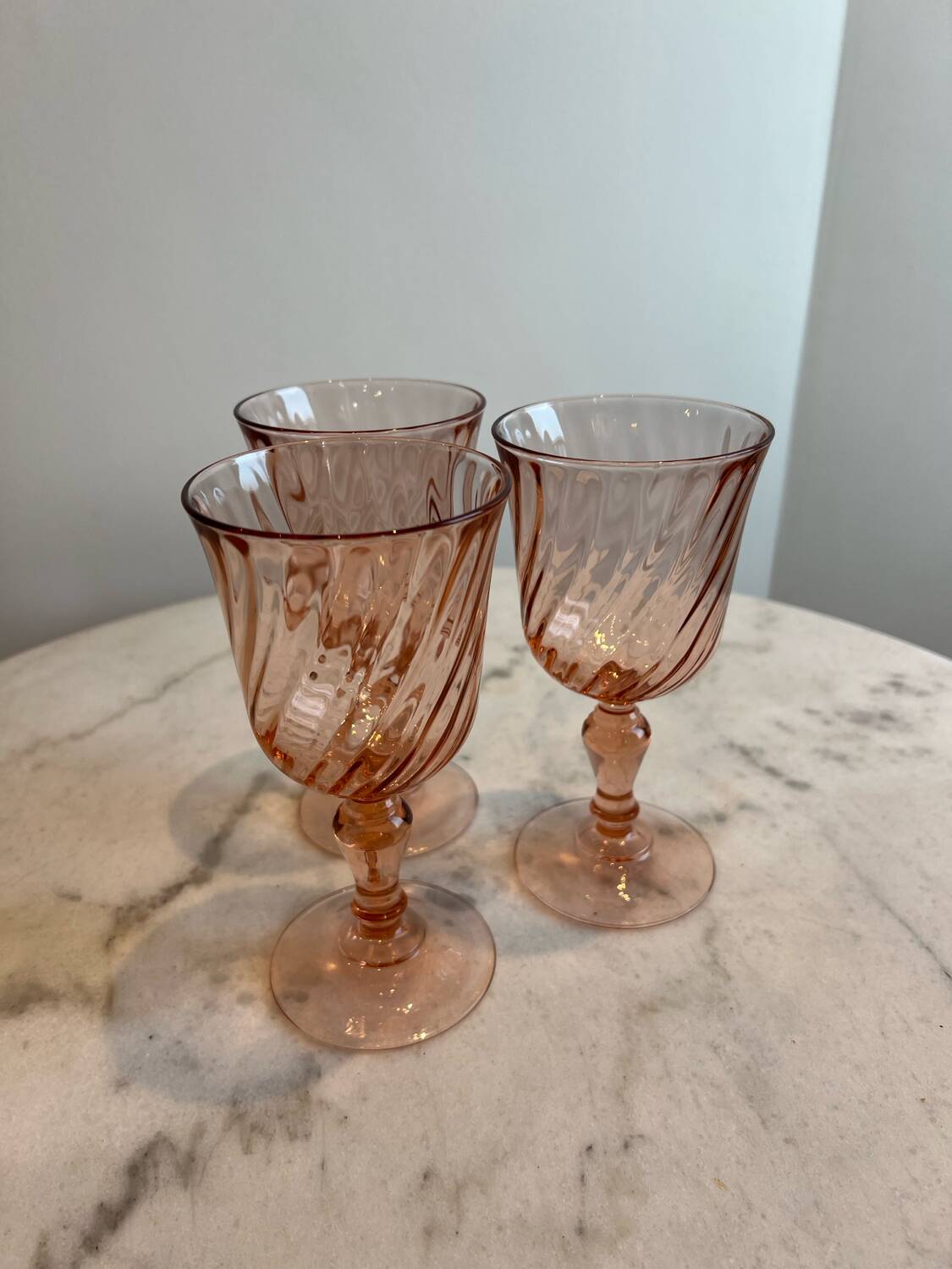 Set of three Rosalyne glasses