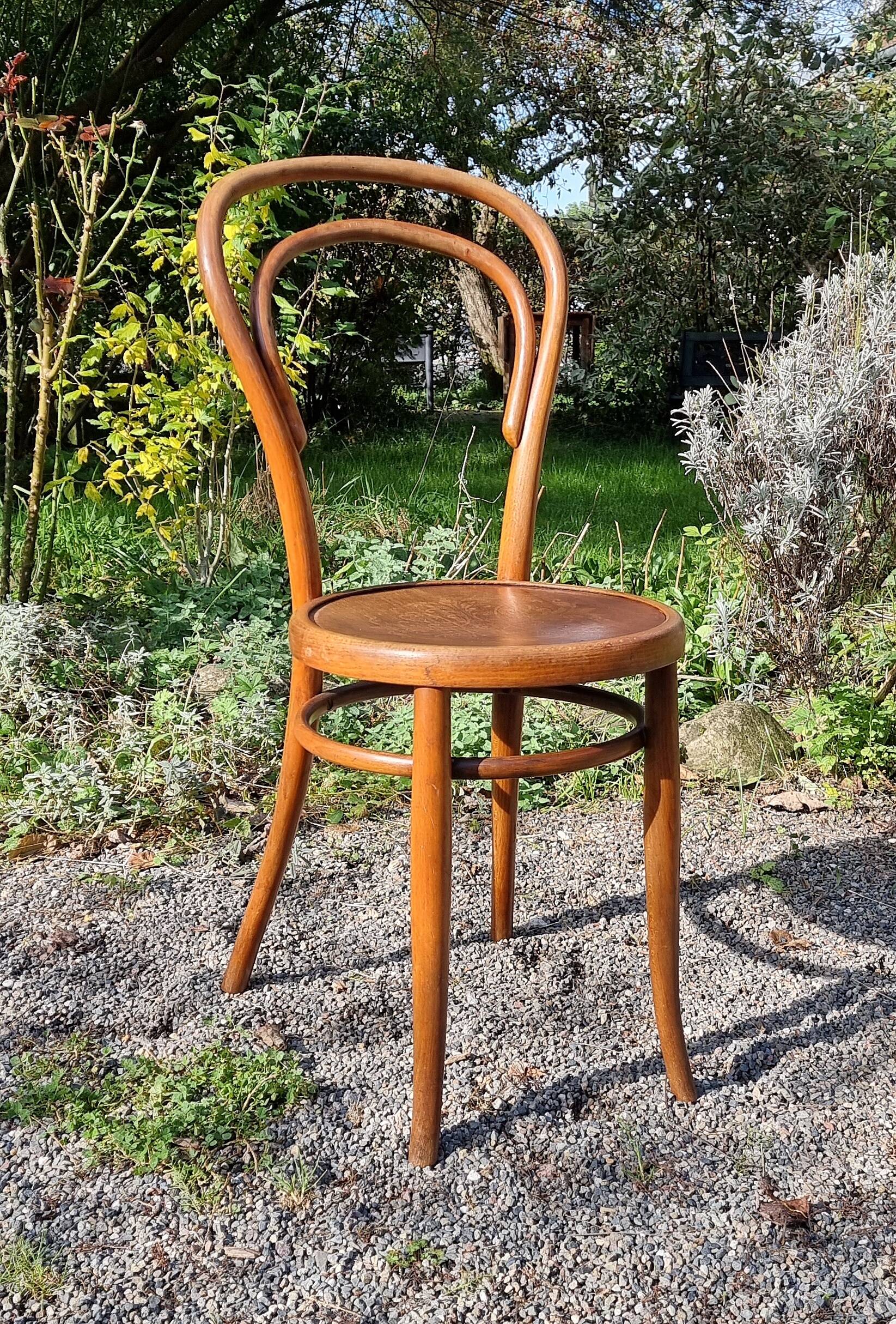 Bistro chair n°14 Horgen-Glarus Switzerland 1900 ca art nouveau seat
