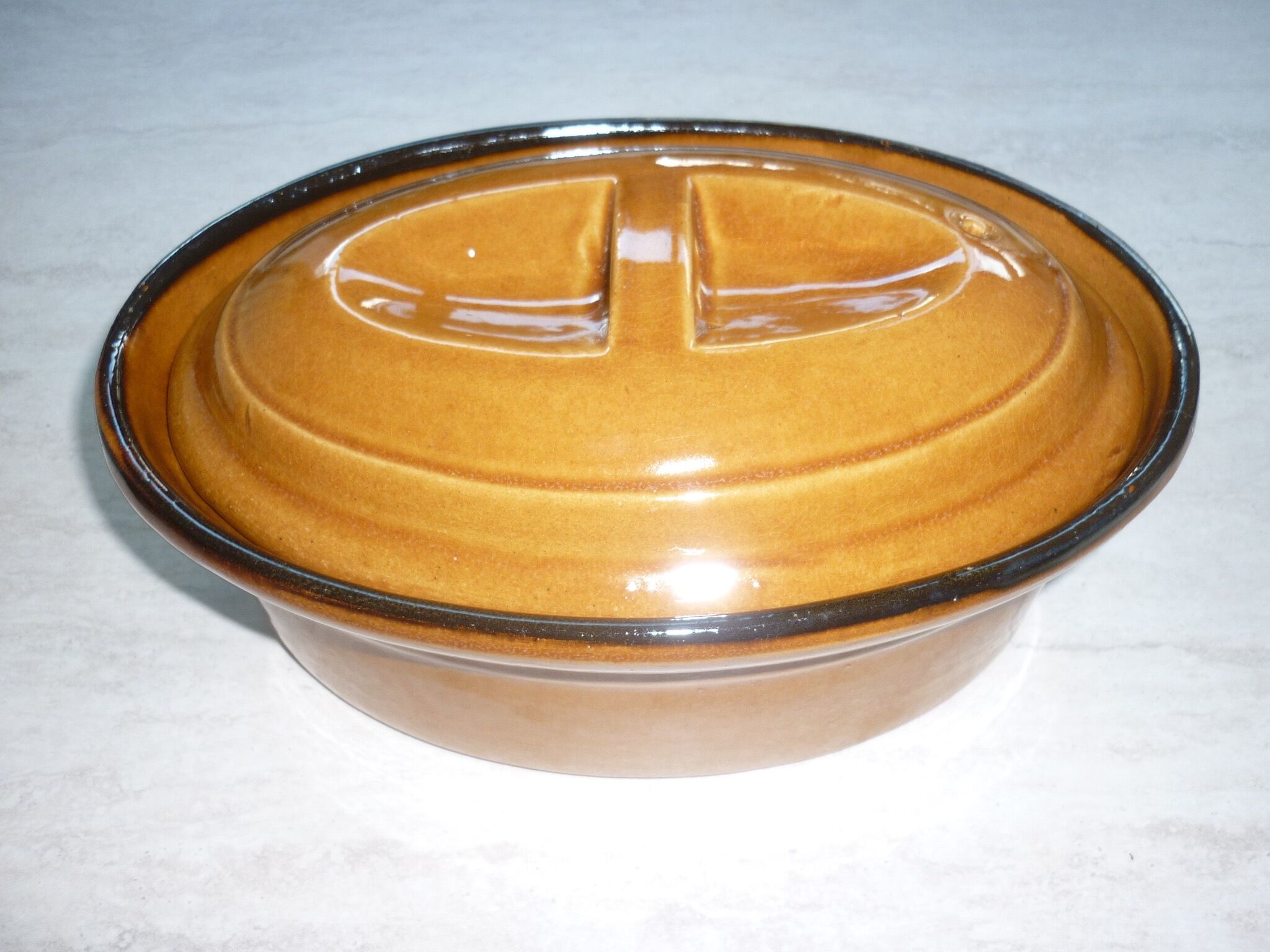 Terrine ovale 27 cm pour pâté ou mijoter 1960