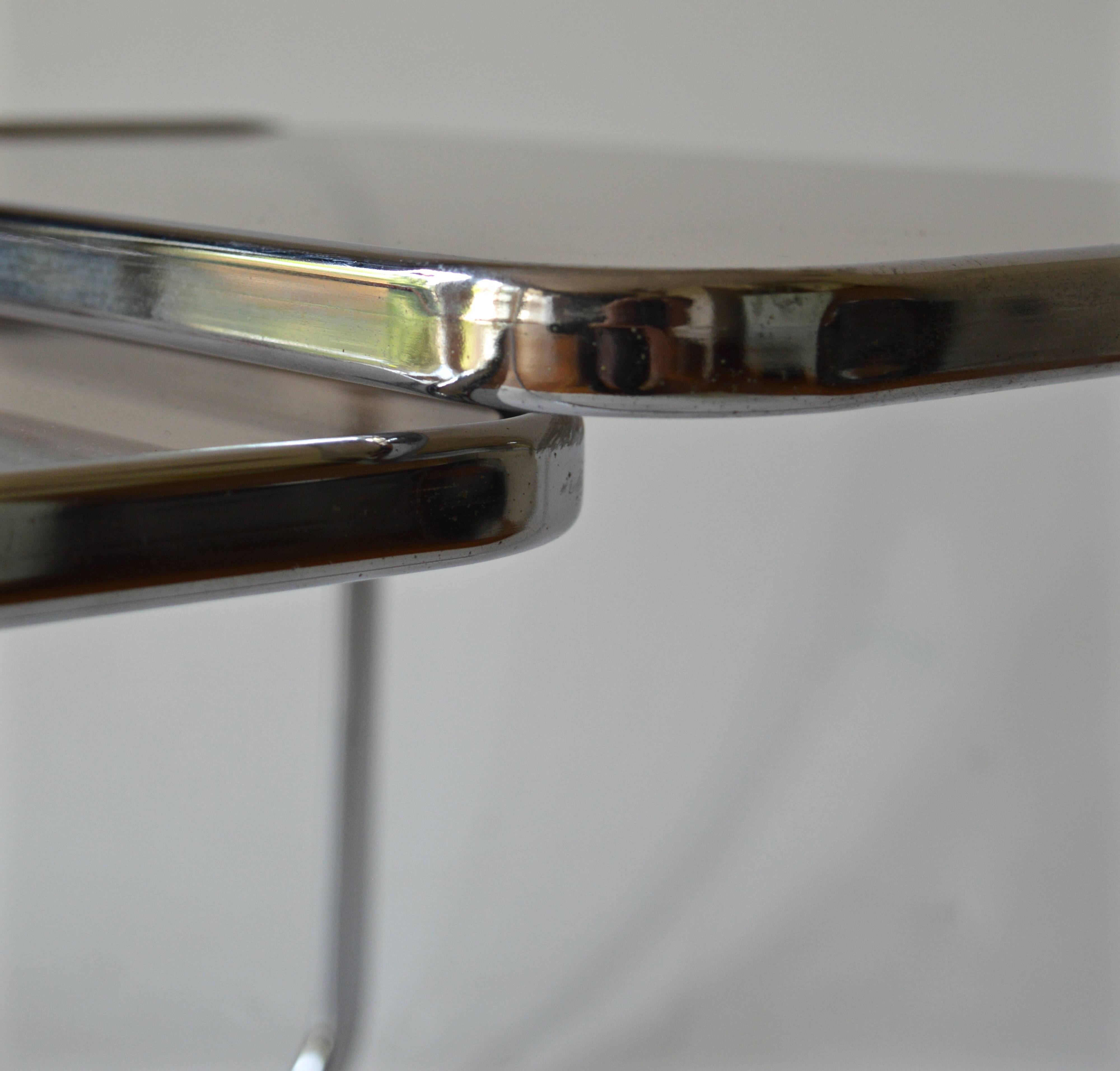 Duo of nesting tables