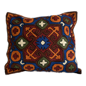 Ethnic wool cushion cover embroidered by hand 40x40 cm