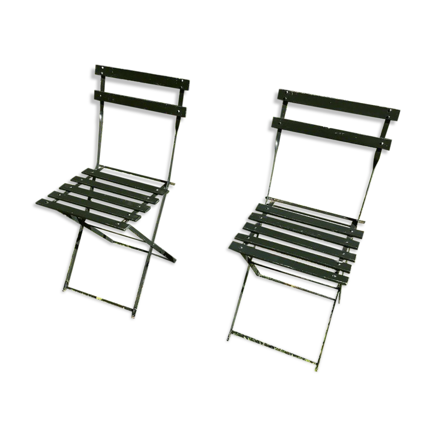Set of two folding chairs