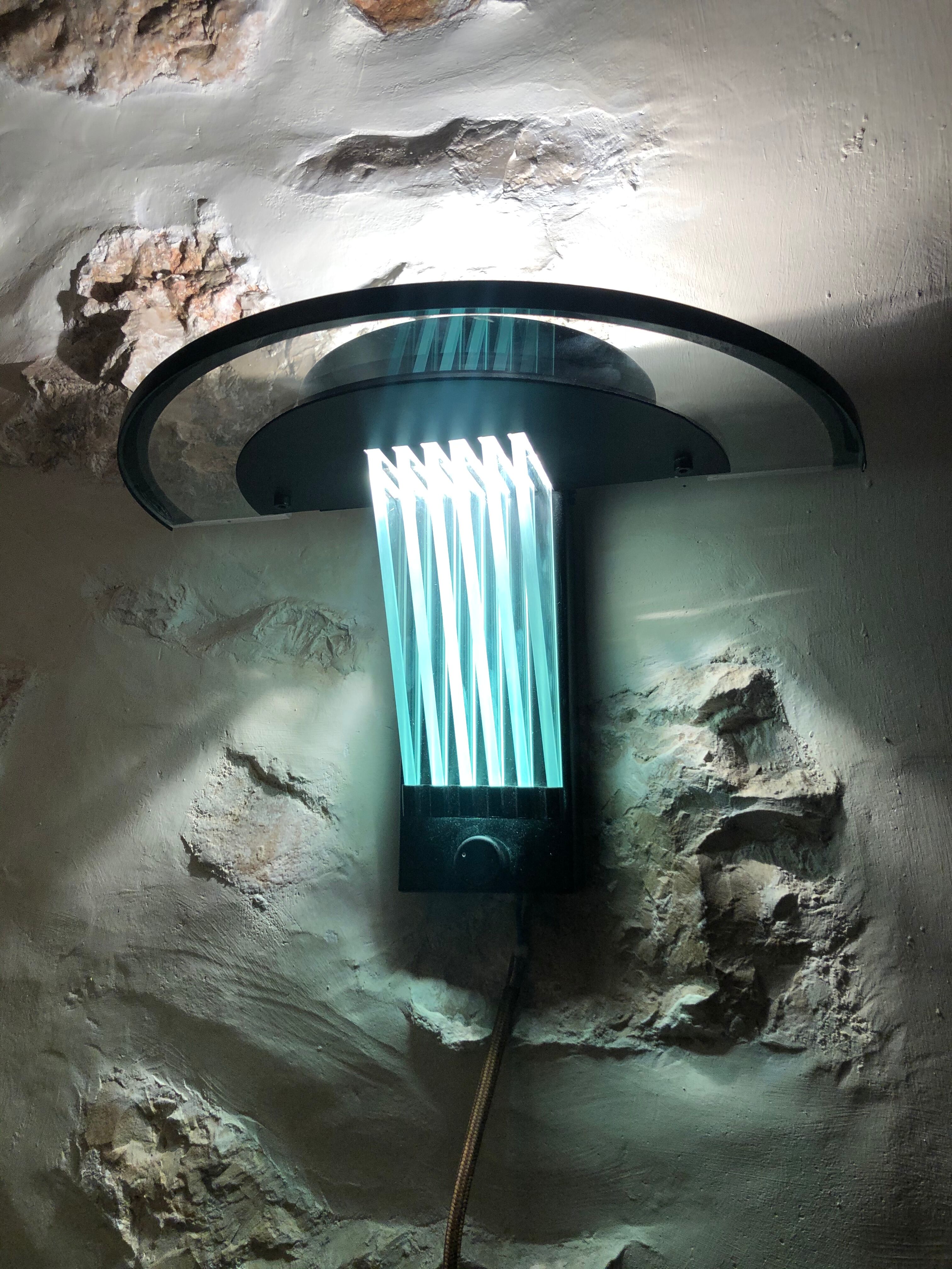 Italian glass wall light 1980