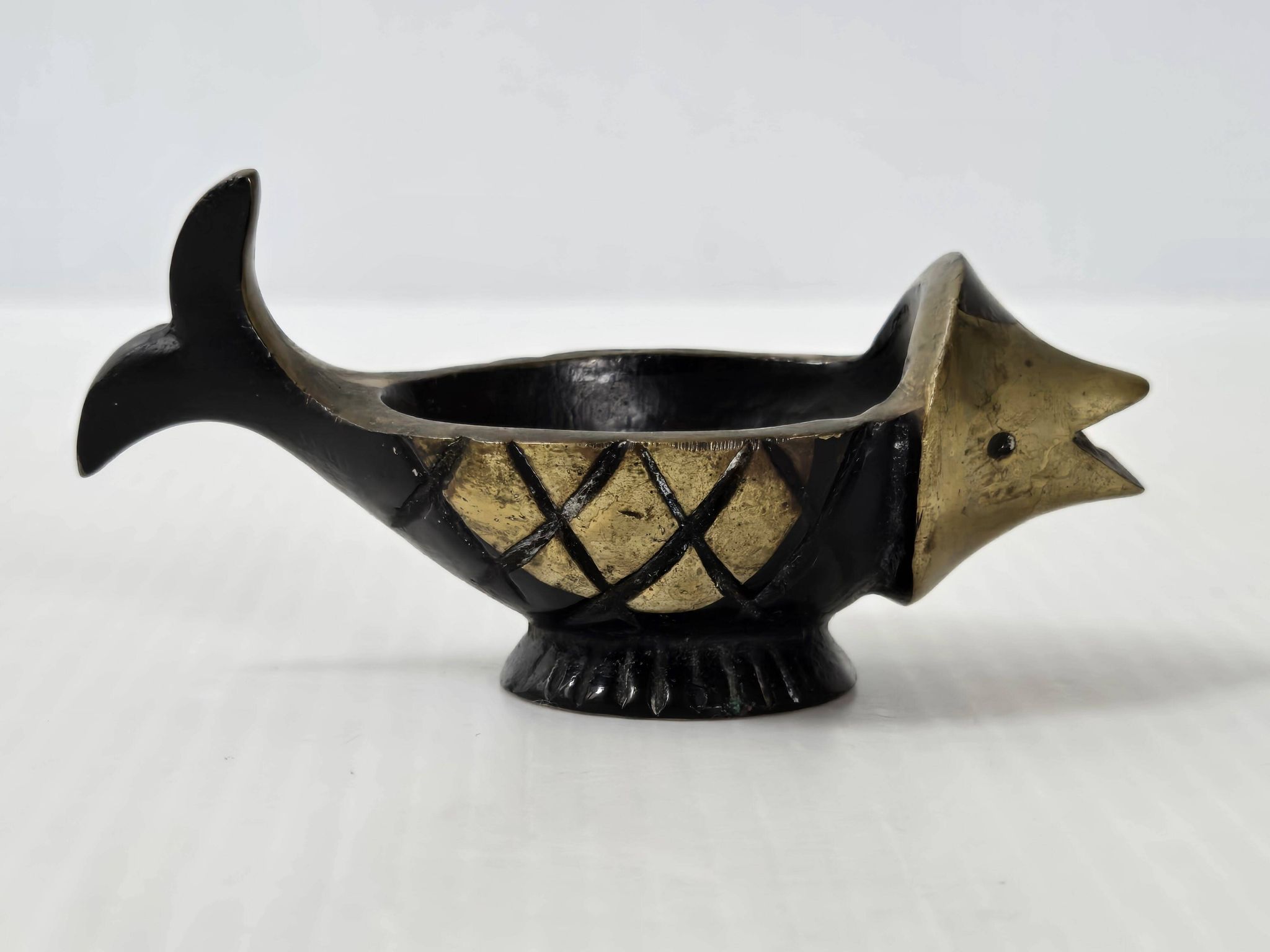 Set of 2 egg cups by Walter Bosse