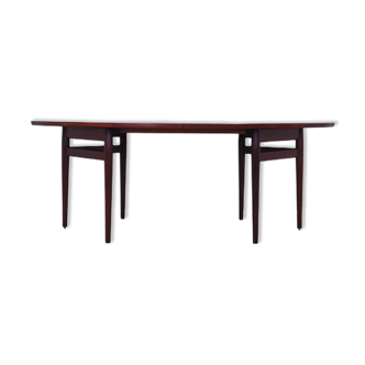 Oval rosewood table, 1950s, Danish design, designer: Arne Vodder, production: Sibast