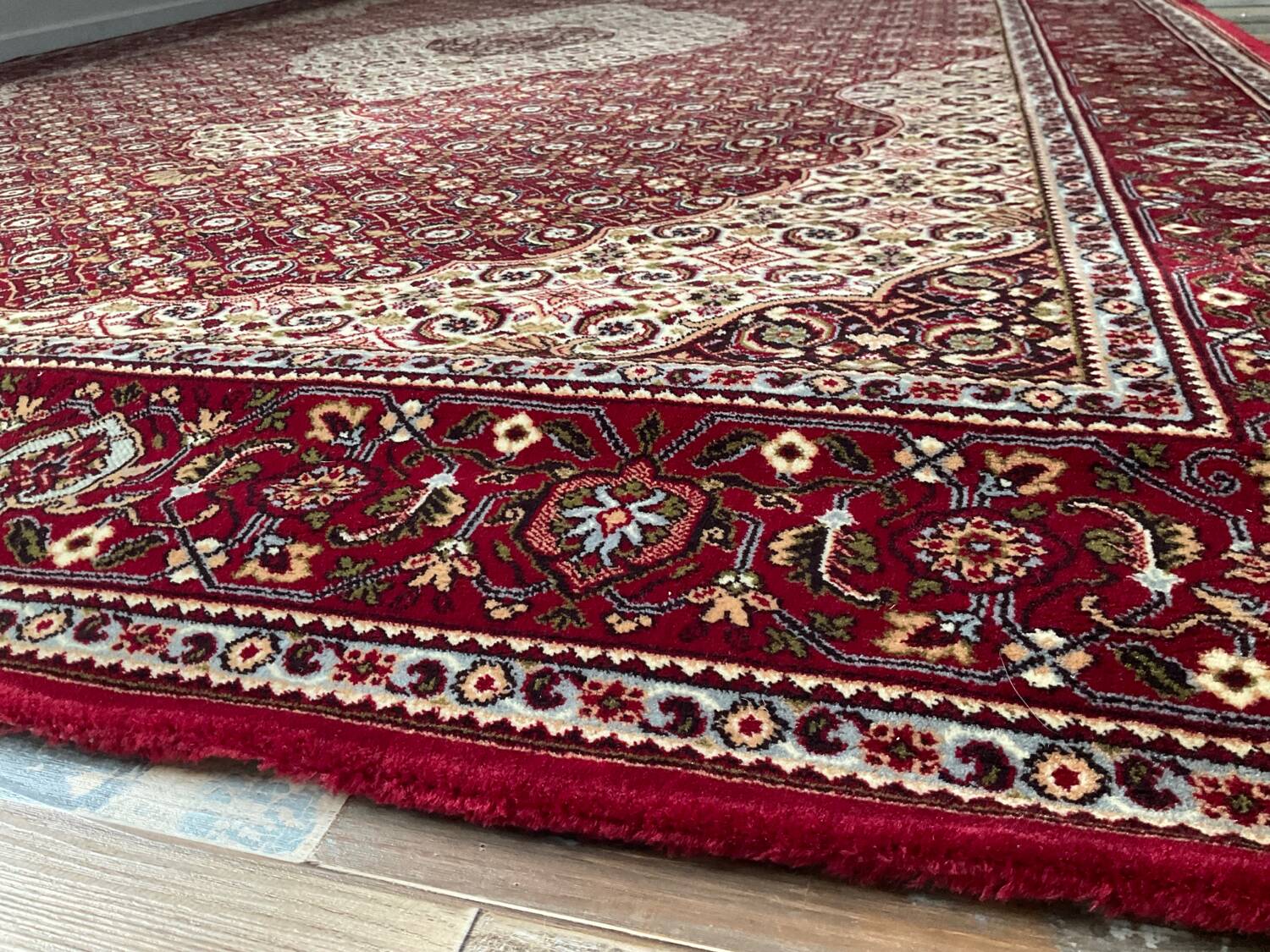 Persian wool rug 200x300cm