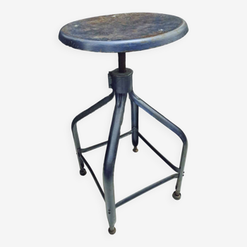 Height-adjustable industrial metal stool