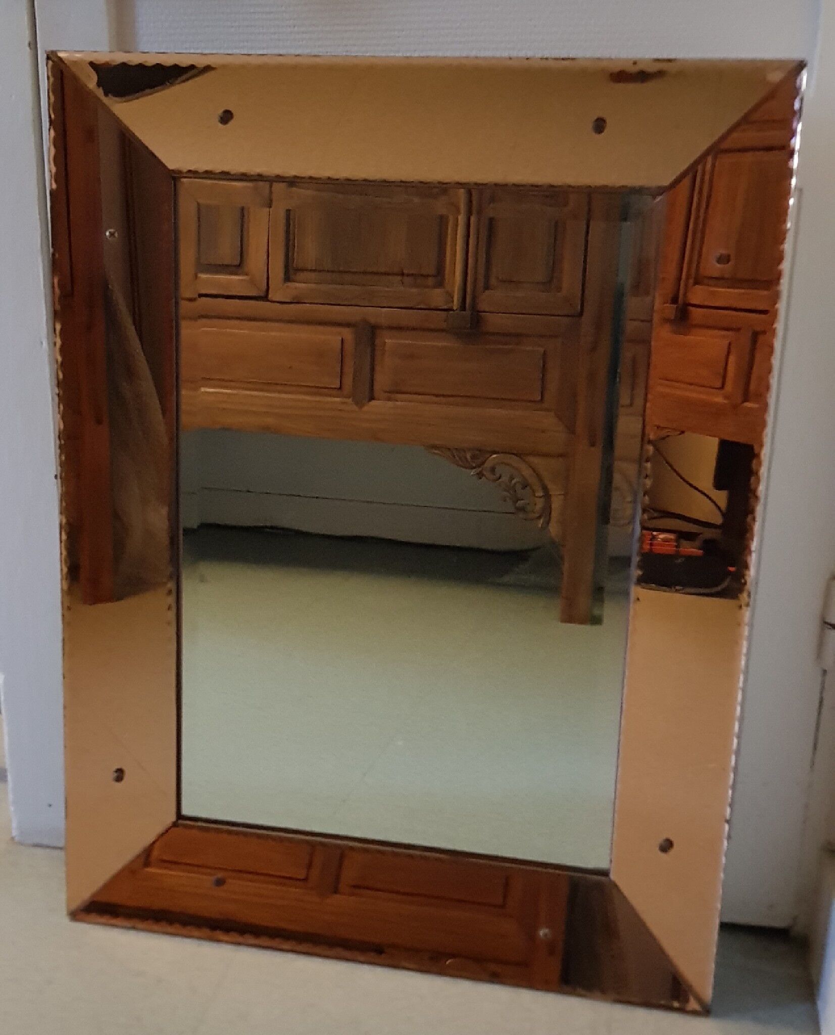Venetian style mirror 58x76cm