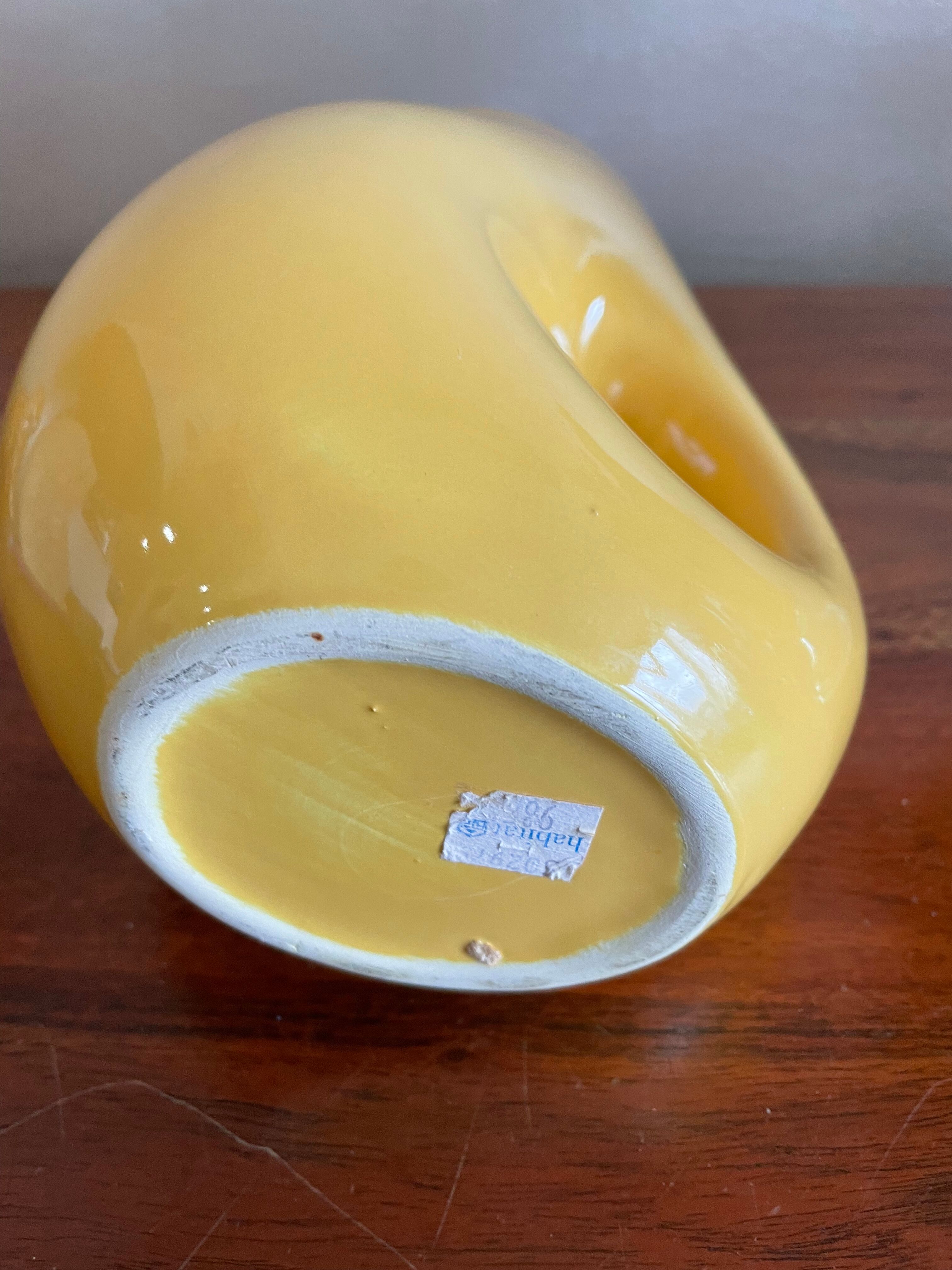 Vase habitat yellow vintage light shine