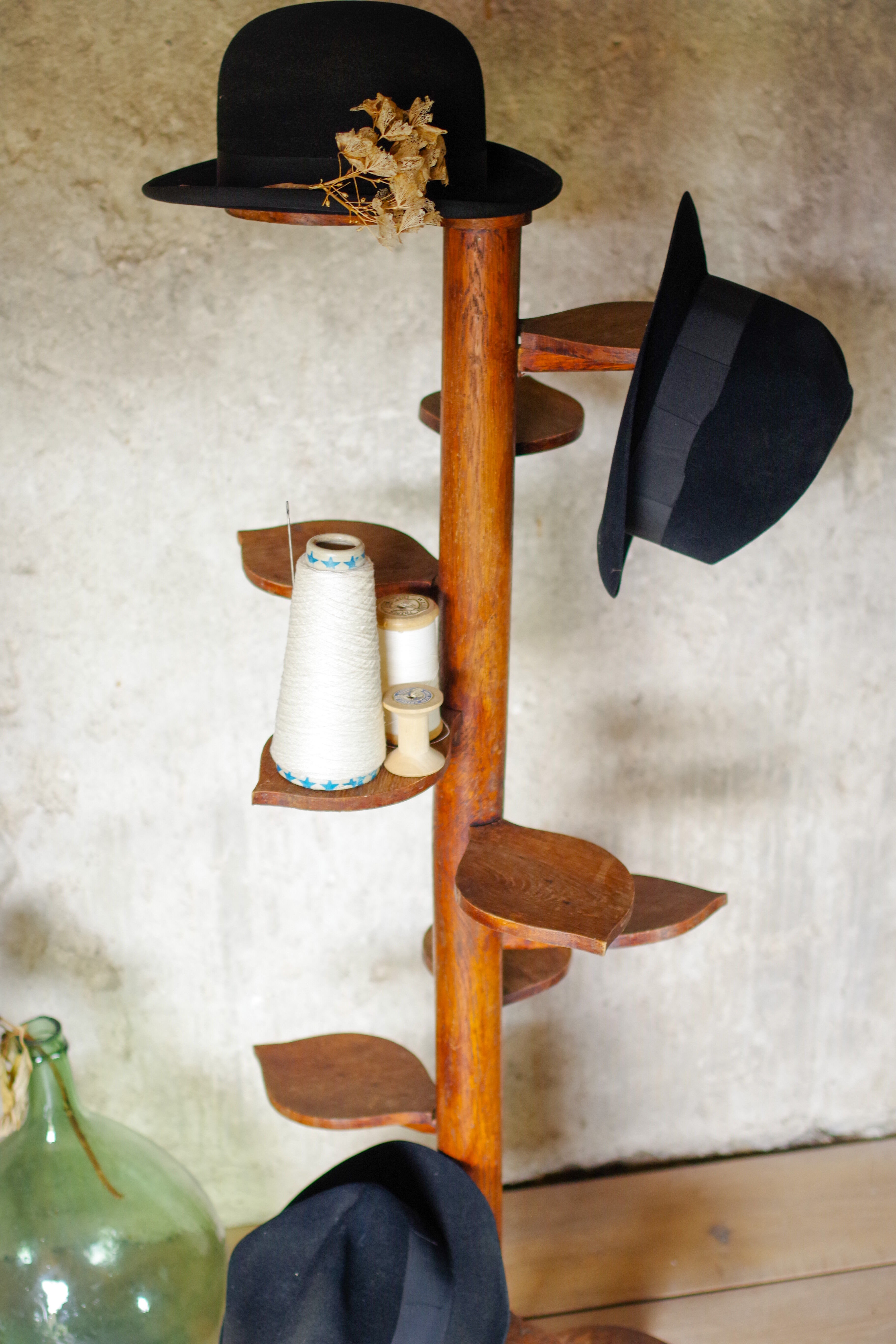Plant holder vintage 50