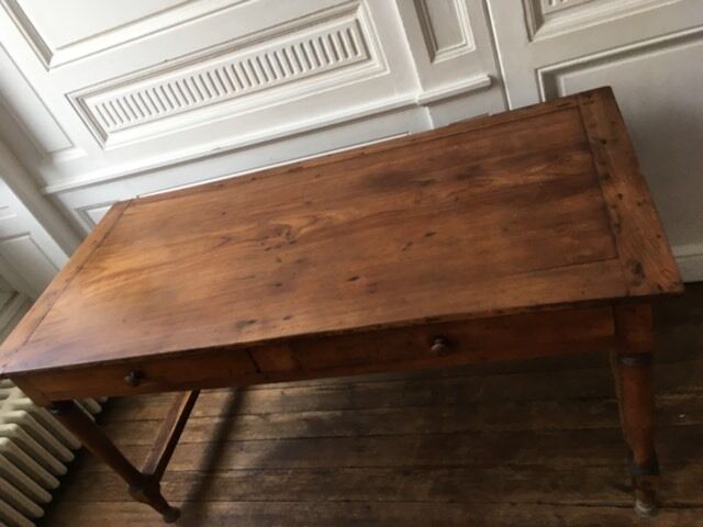 Solid wood farm table
