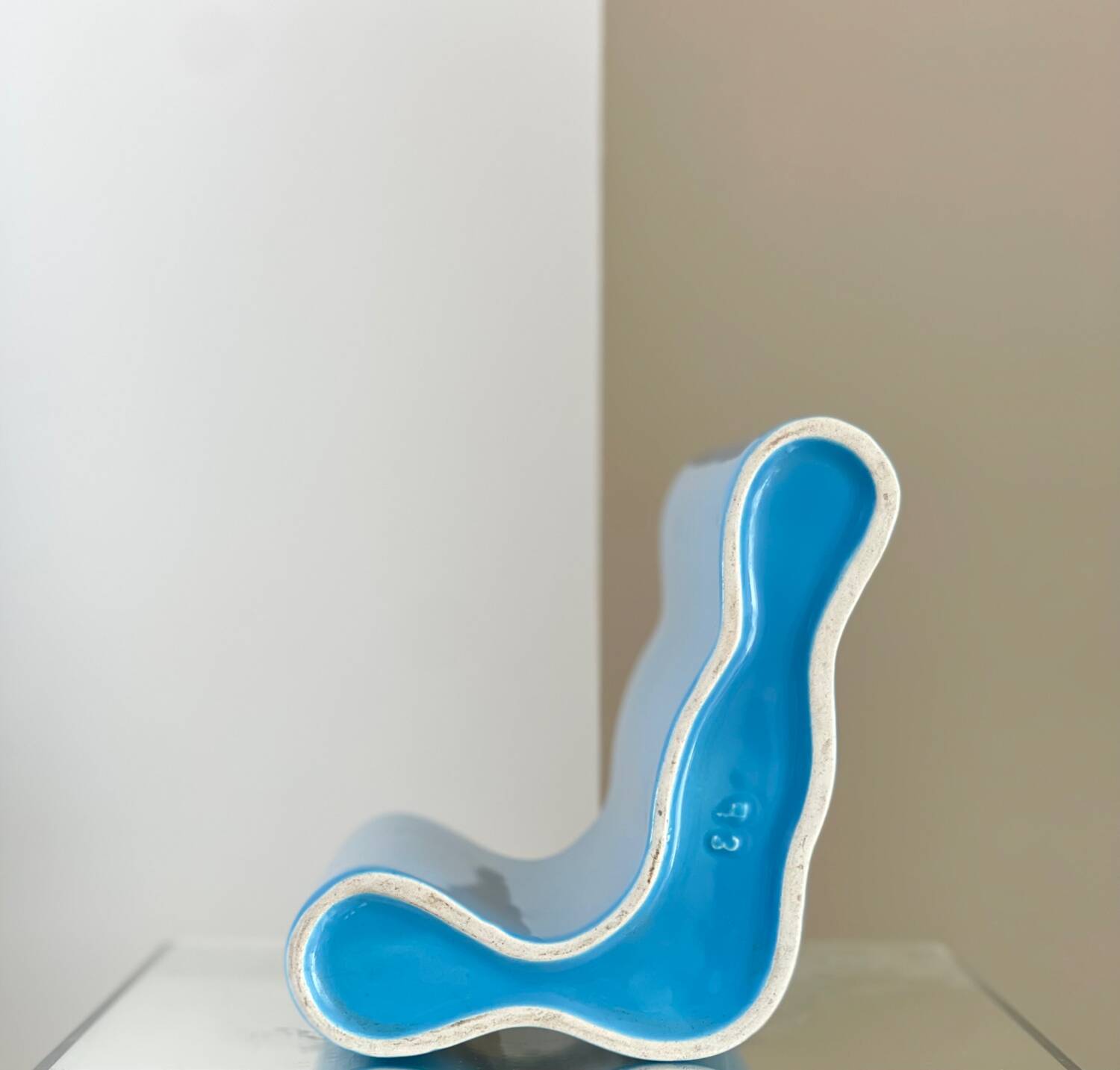 Biomorphic ceramic vase