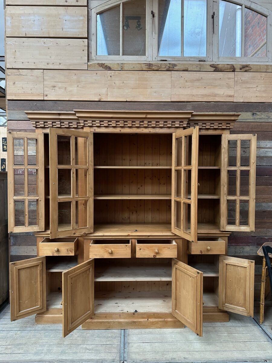 Pine shop display cabinet