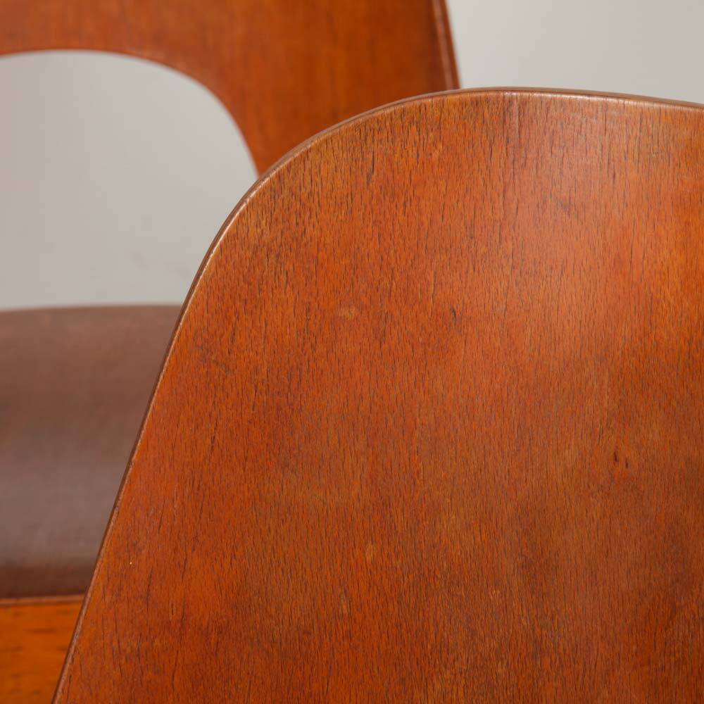 Set of 4 vintage chairs by Oswald Haerdtl for Ton, 1960.