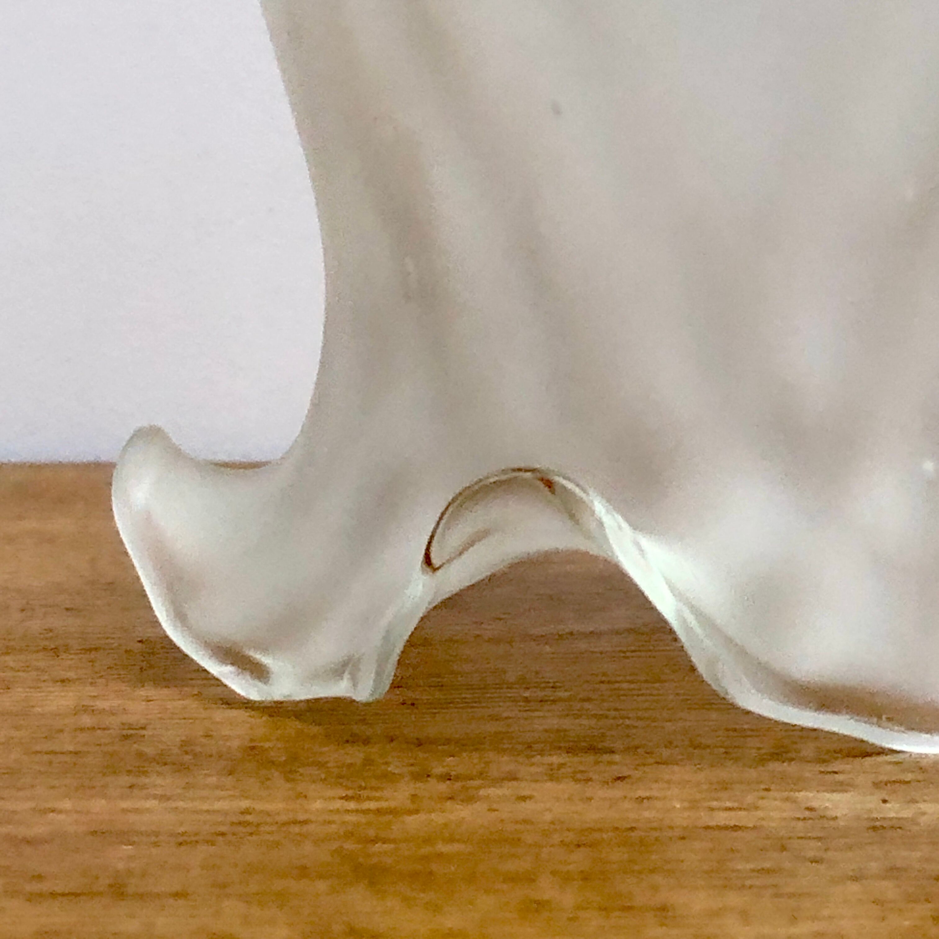 Vintage tulip walker in frosted glass