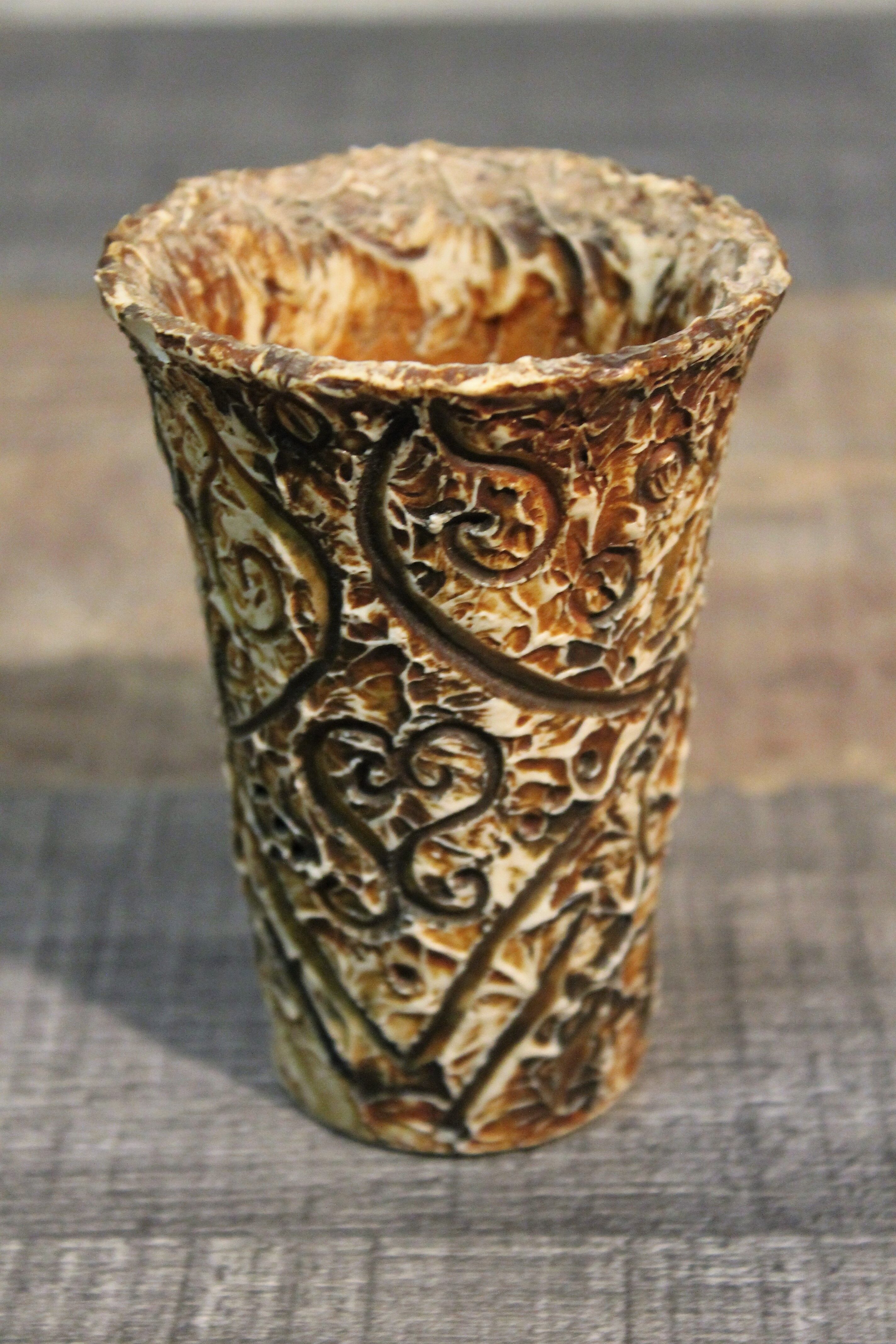 Decanter & ceramic glasses Basque Arroka 1950