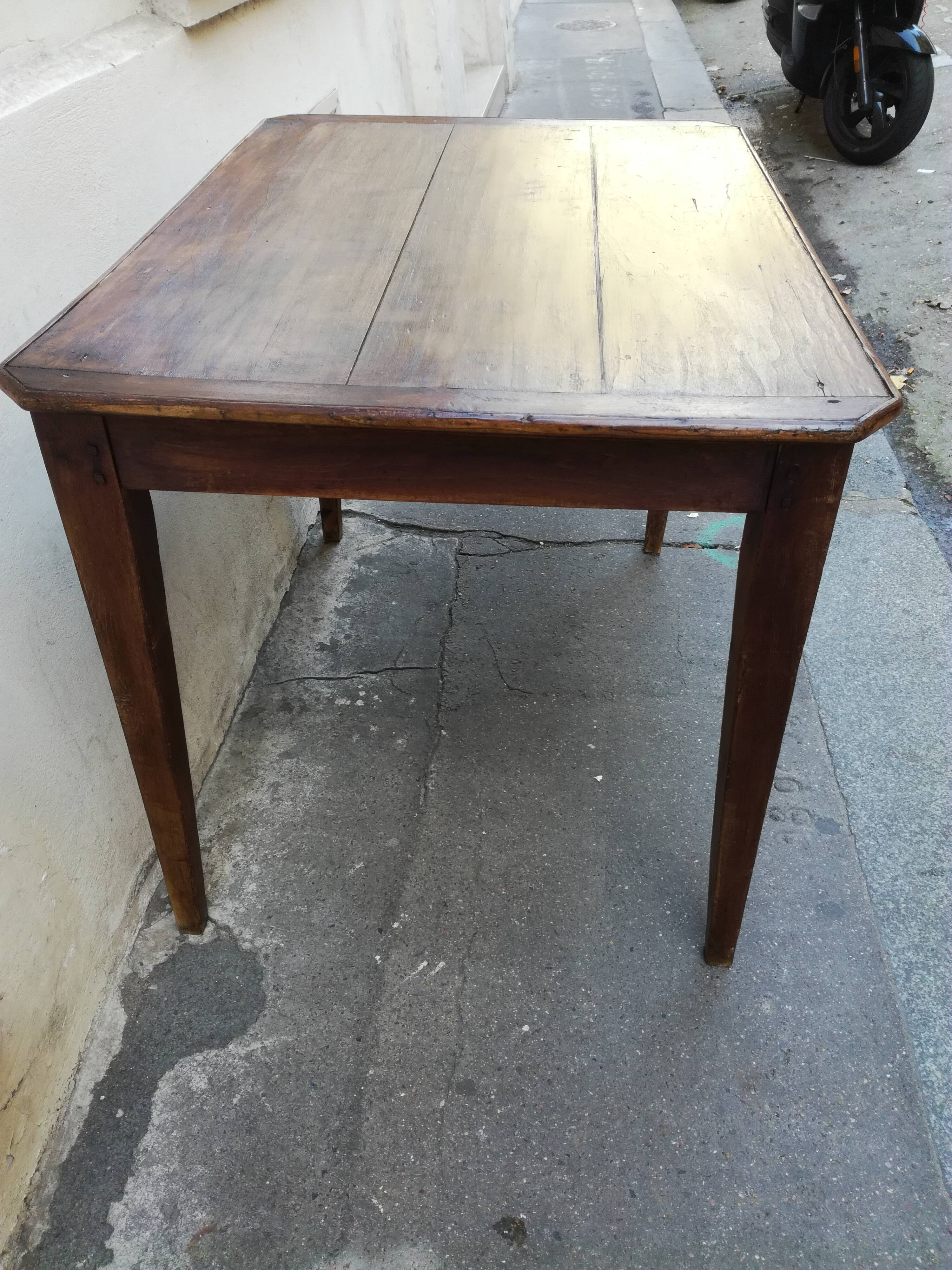 Wabi-sabi farm table