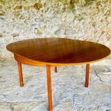 Extendable dining table in teak, butterfly extension by Van Pelt circa 1960.