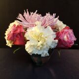 Pique-fleurs vase