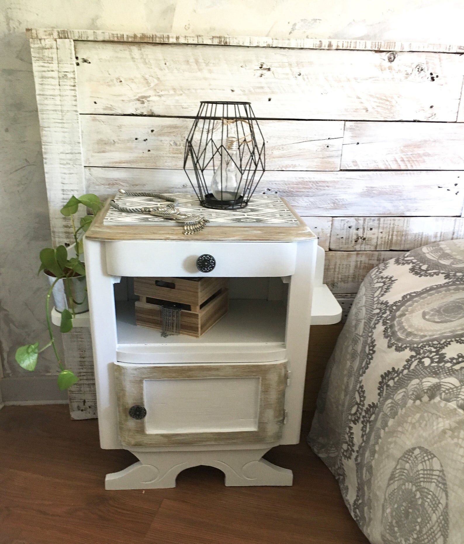 Vintage sofa tip or extra furniture