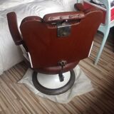 Barber's chair