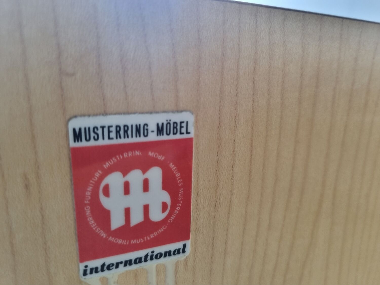 Scandinavian rowning Musterring walnut 60s