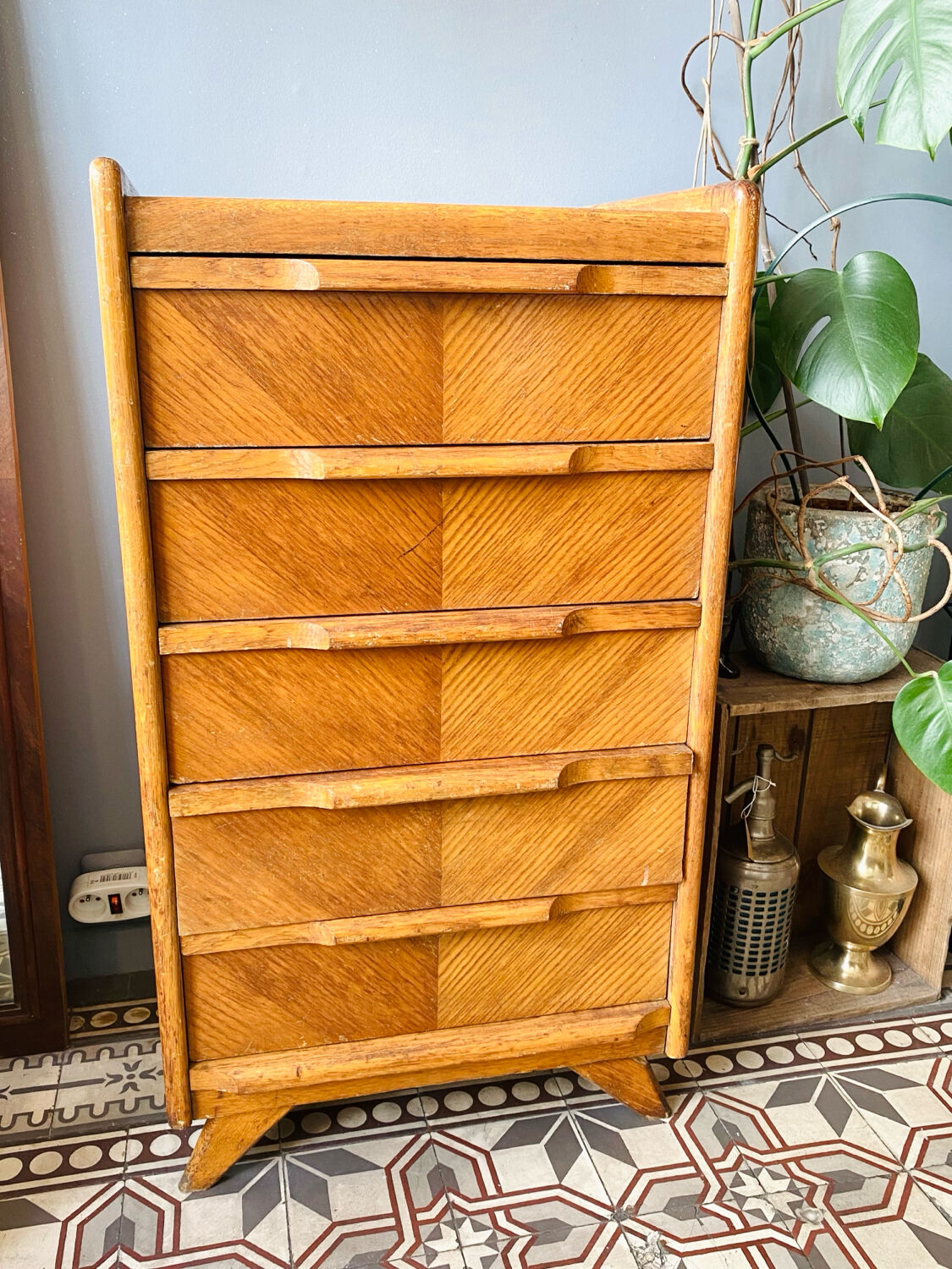 Small wooden chest of drawers from the 1950s.