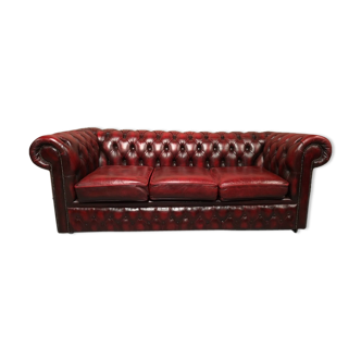 Red chesterfield sofa three seats