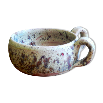 Rustic sandstone bowl with two handles