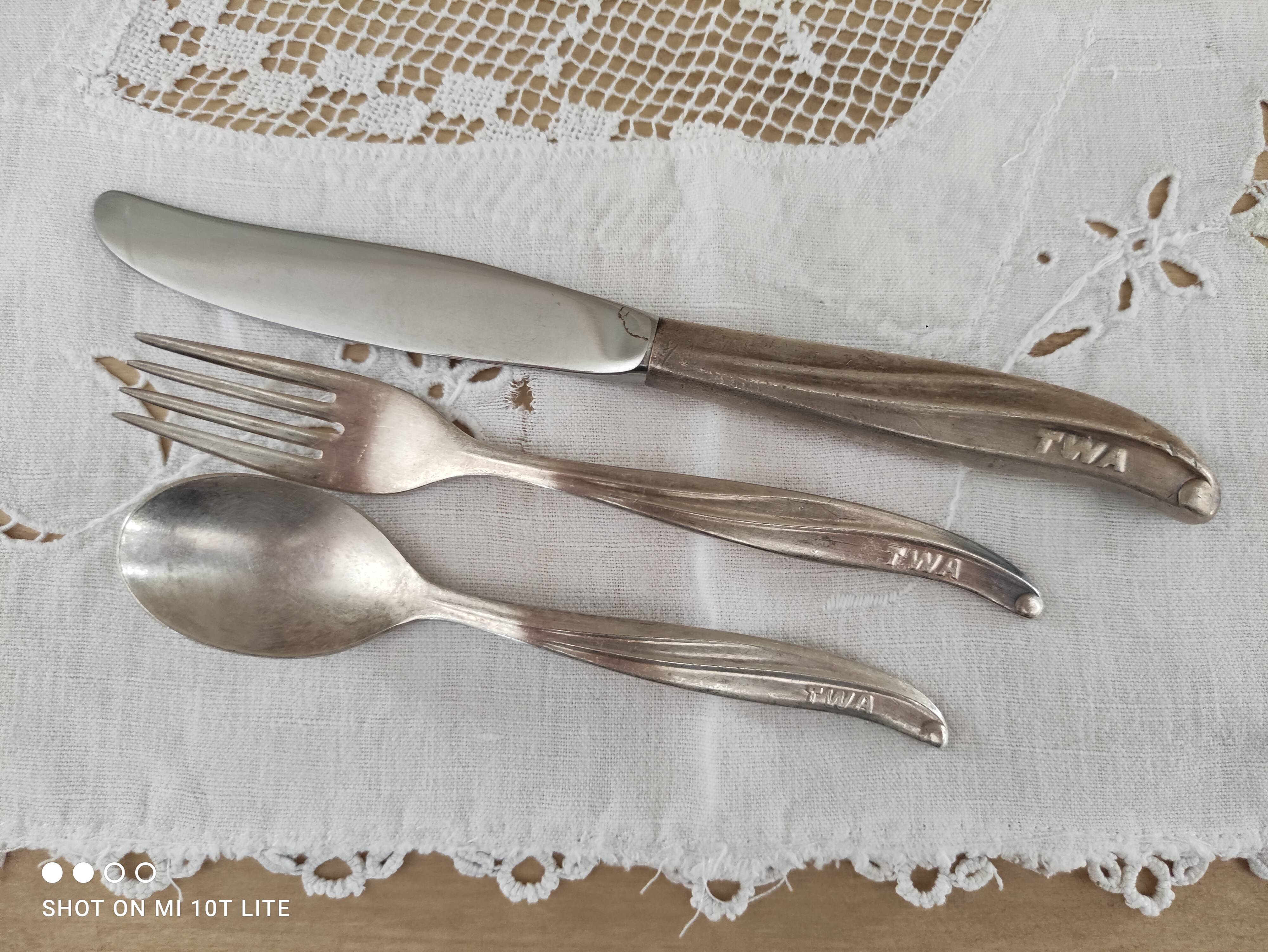 Set of 3 twa silver cutlery
