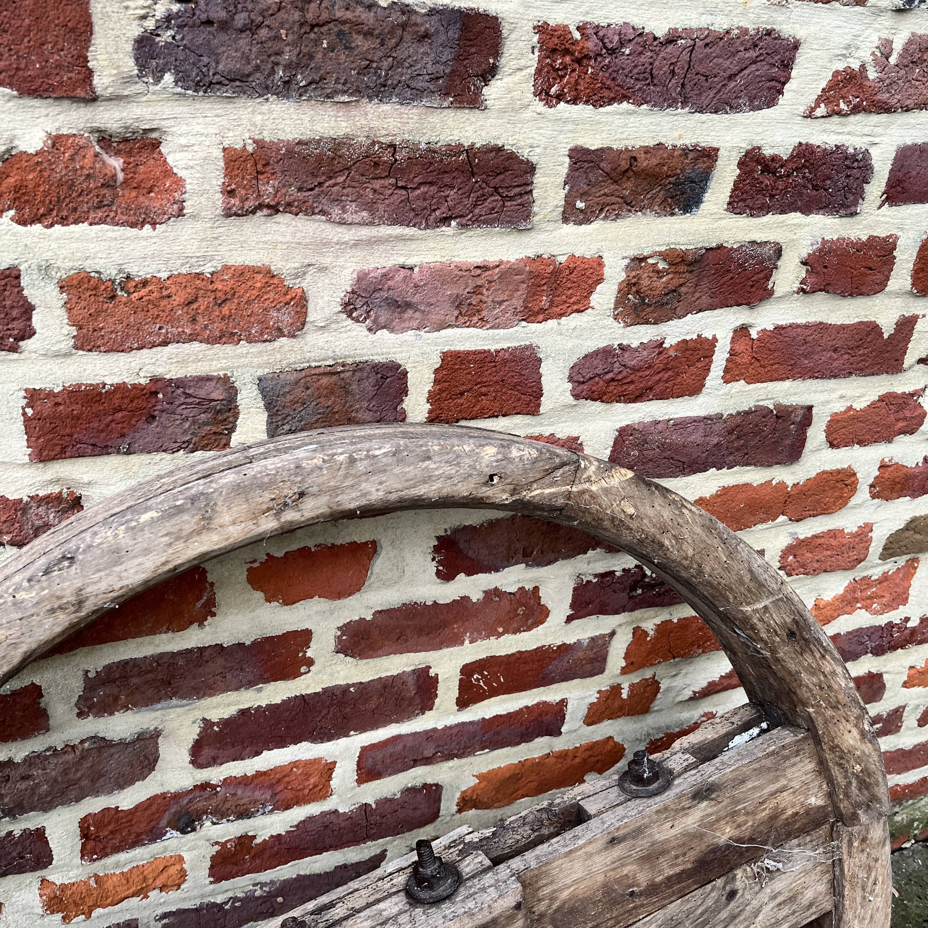 Decorative wooden wheel
