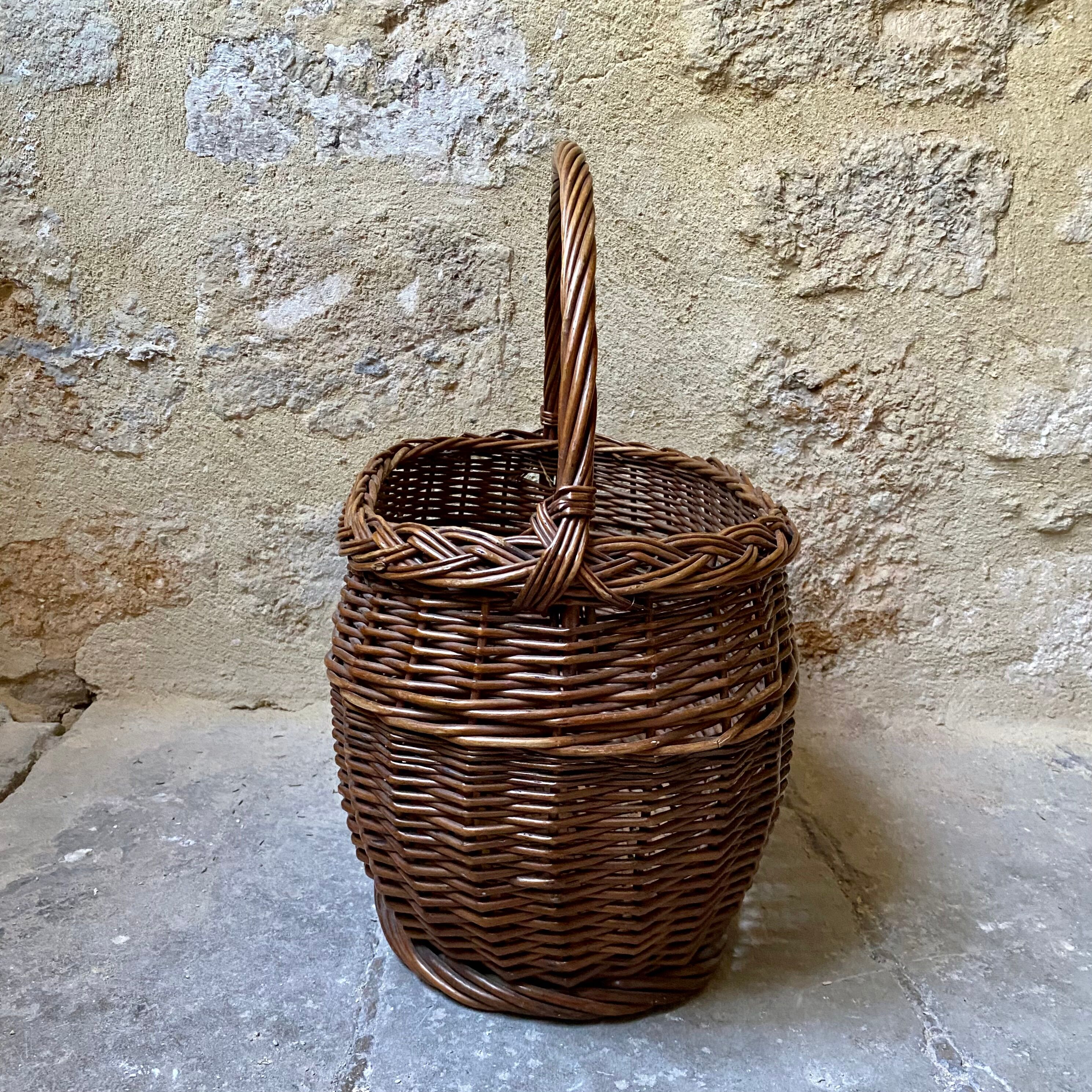 Wicker basket