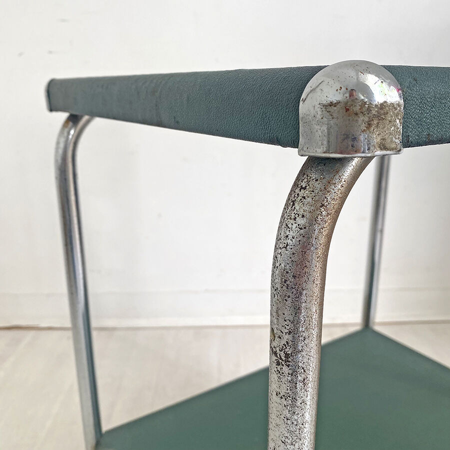 Industrial service metal and imitation leather green