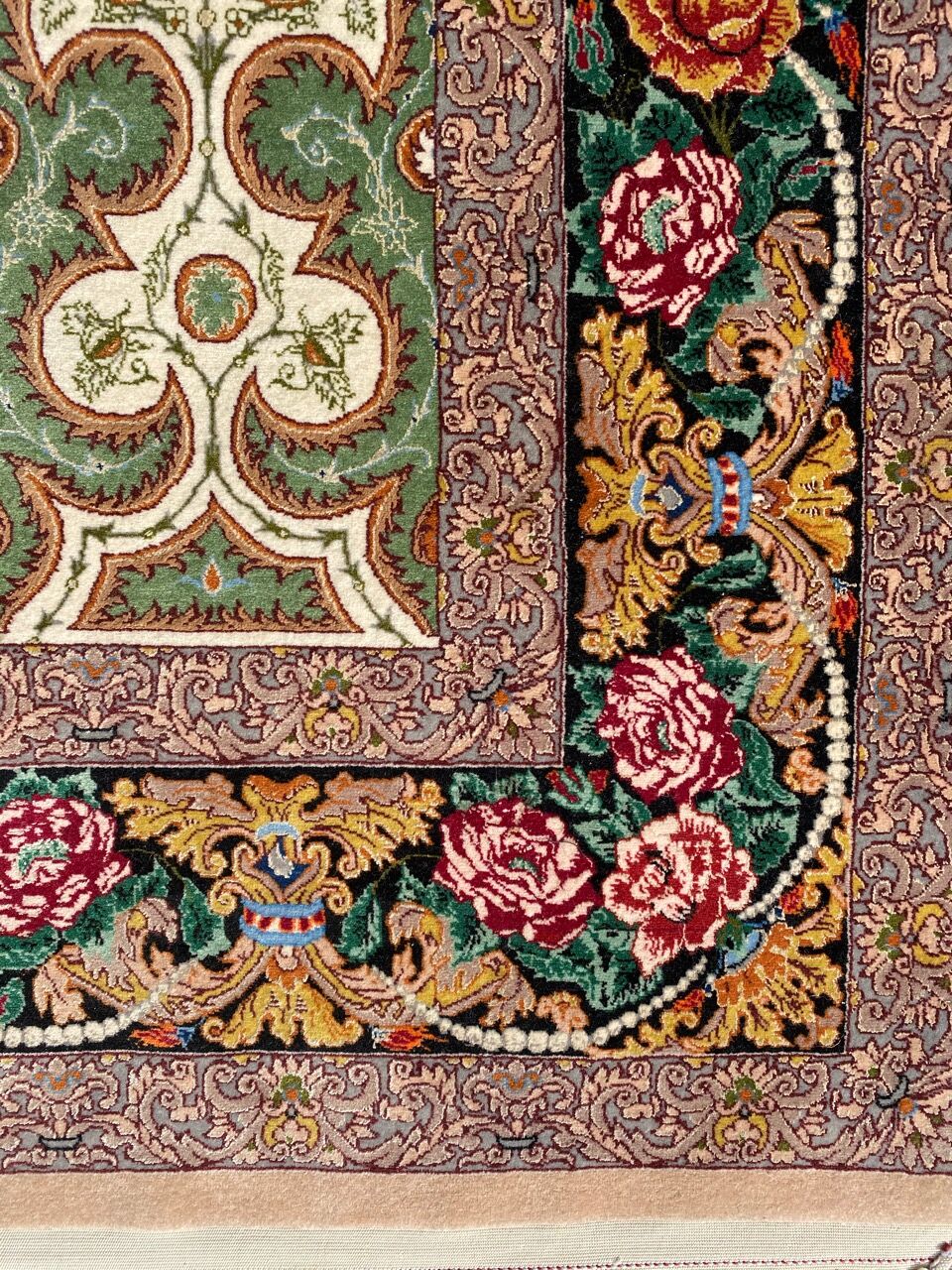 Extra fine Persian carpet Isfahan 110x174 cm