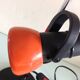 Lampe de bureau en métal orange  et noir / vintage années -60-70