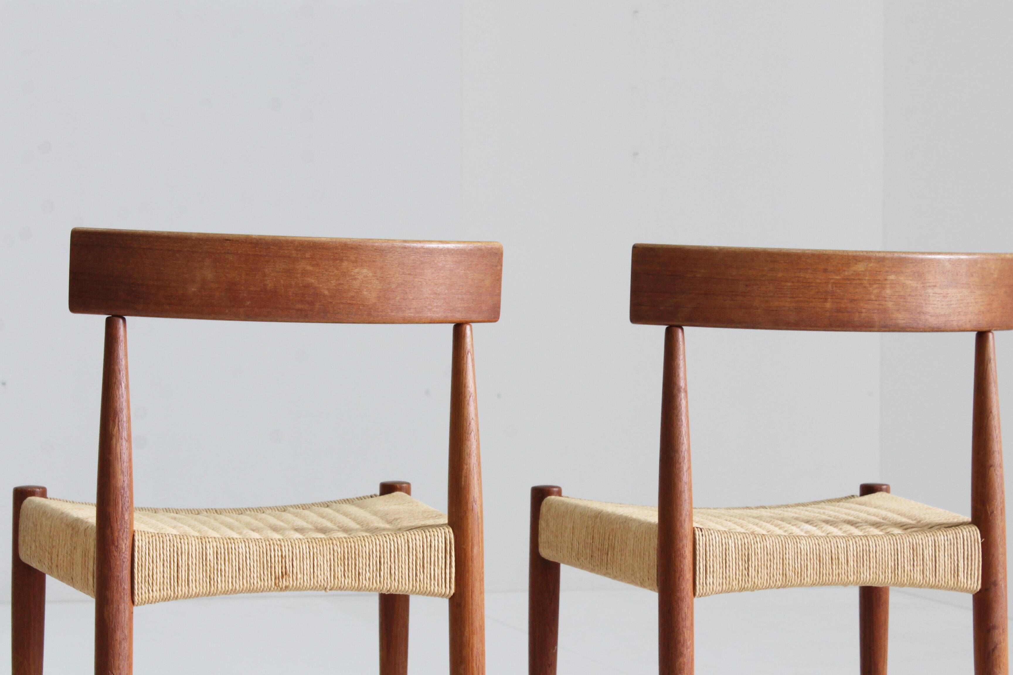Set of 4 Paper Cord Danish Dining Chairs by Arne Hovmand-Olsen for Mogens Kold