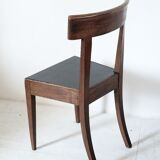 Ancienne chaise en bois