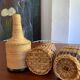 Trio de bouteilles vintage corde et osier