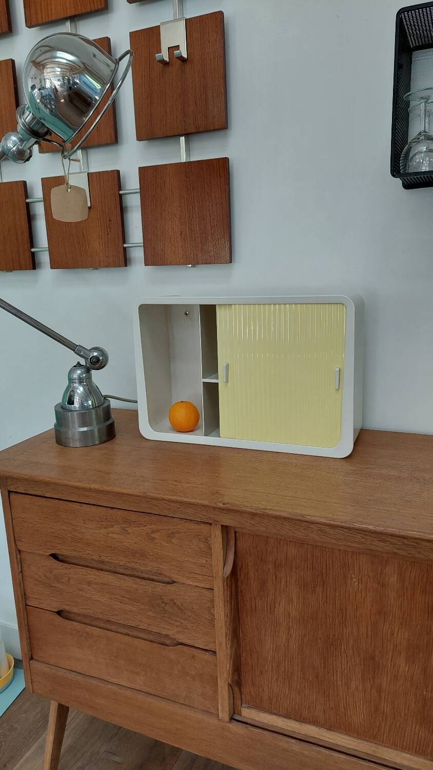 Medicine cabinet 1960