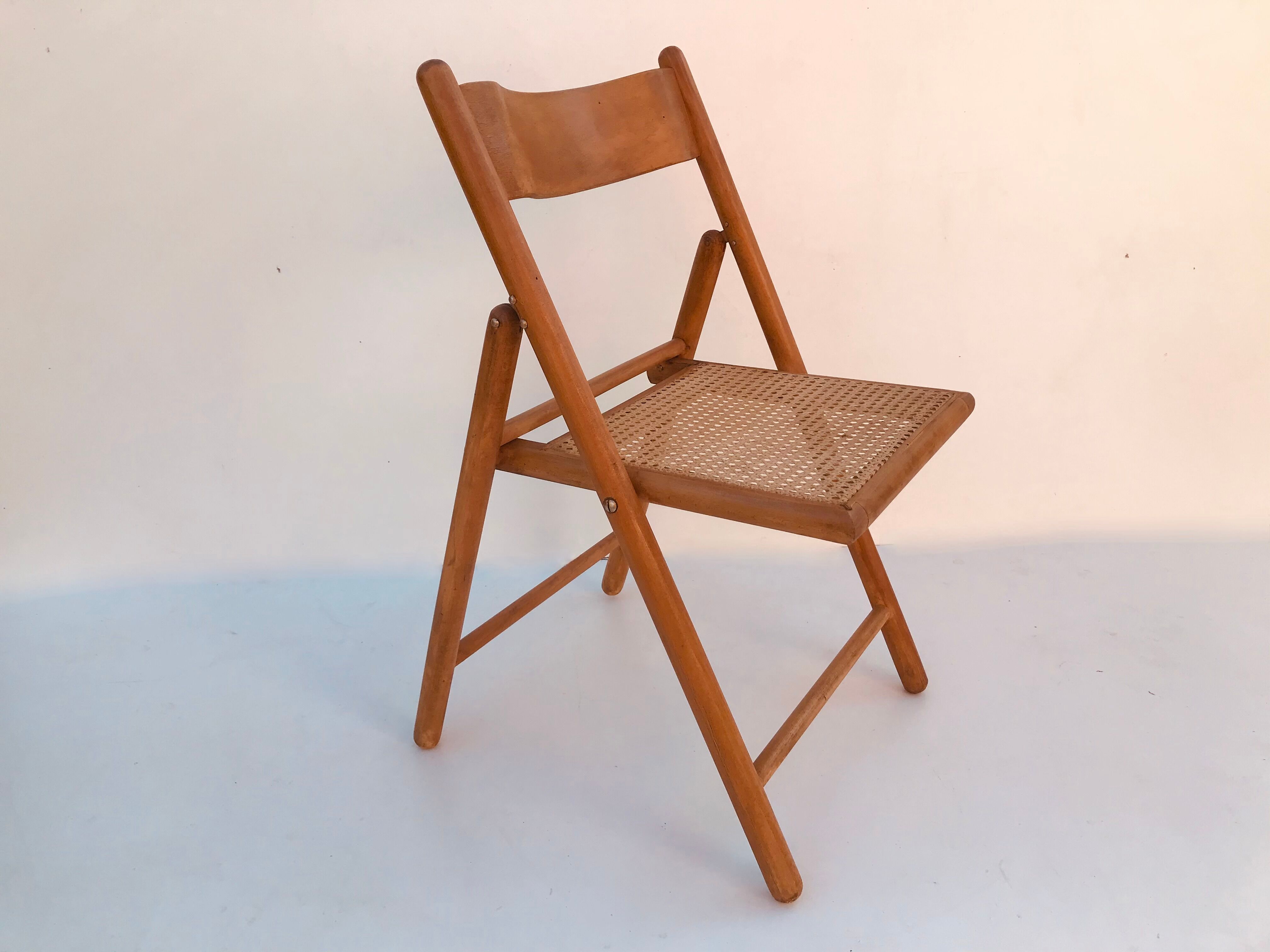 Suite of 4 folding chairs cannes
