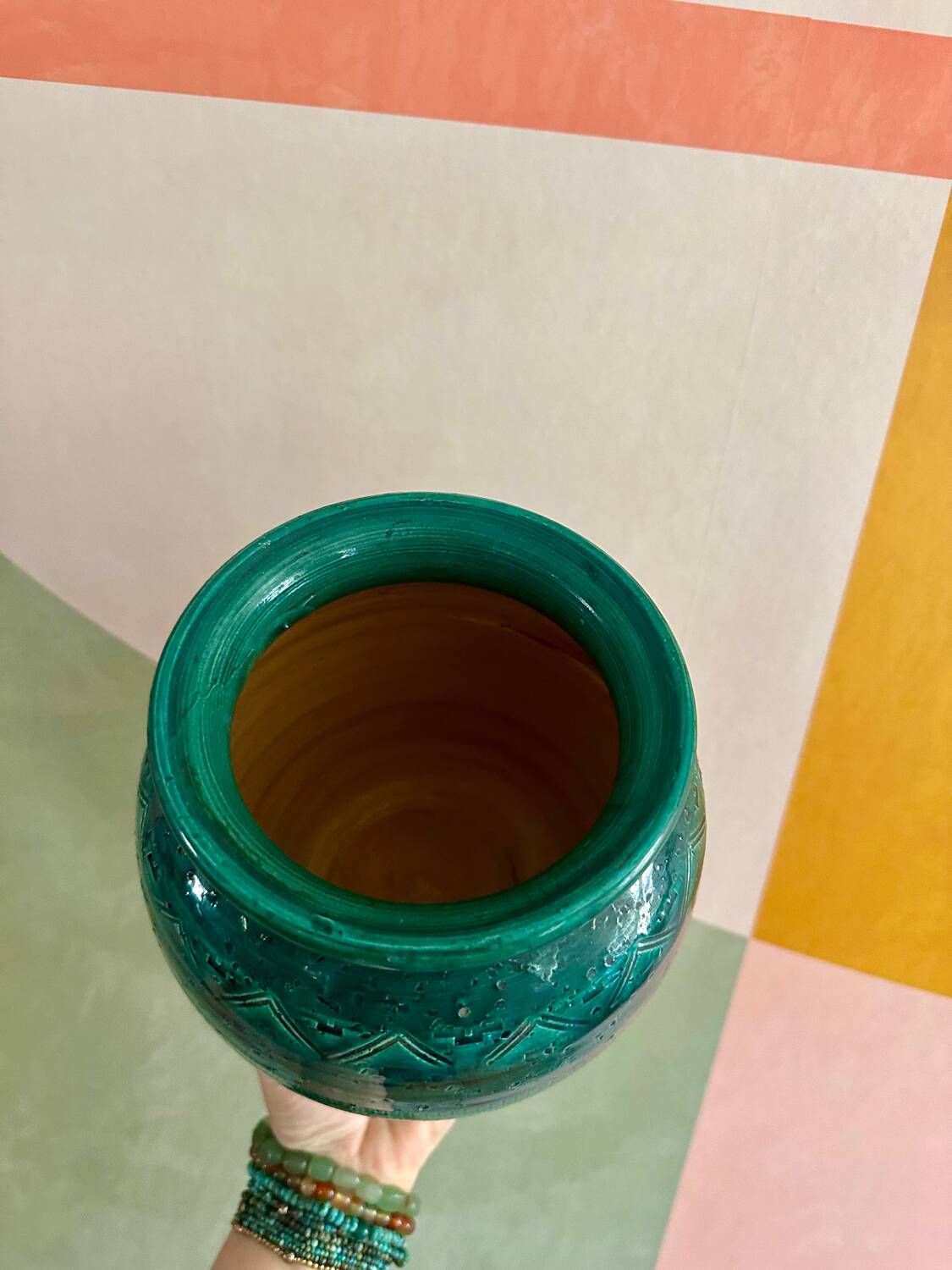 Vase vintage graphique